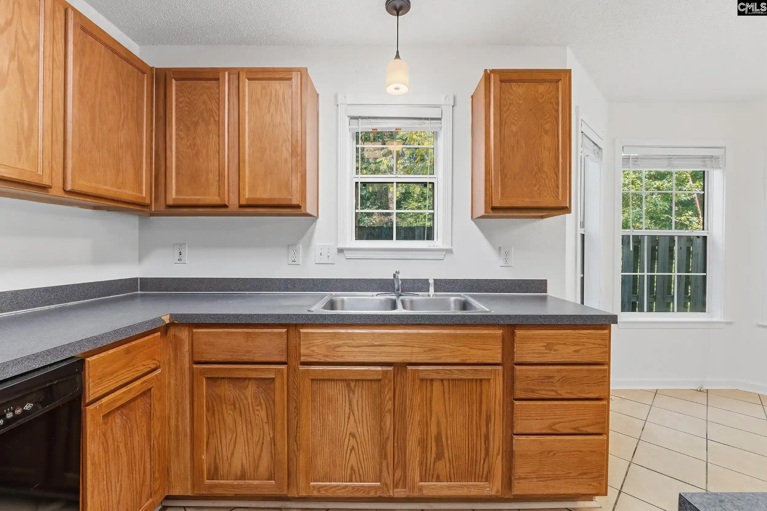 Photo 4 of Single family home for sale at 30 Charnock, Columbia, SC 29209 | MLS# 640539 | Listing updated on 2026-08-16