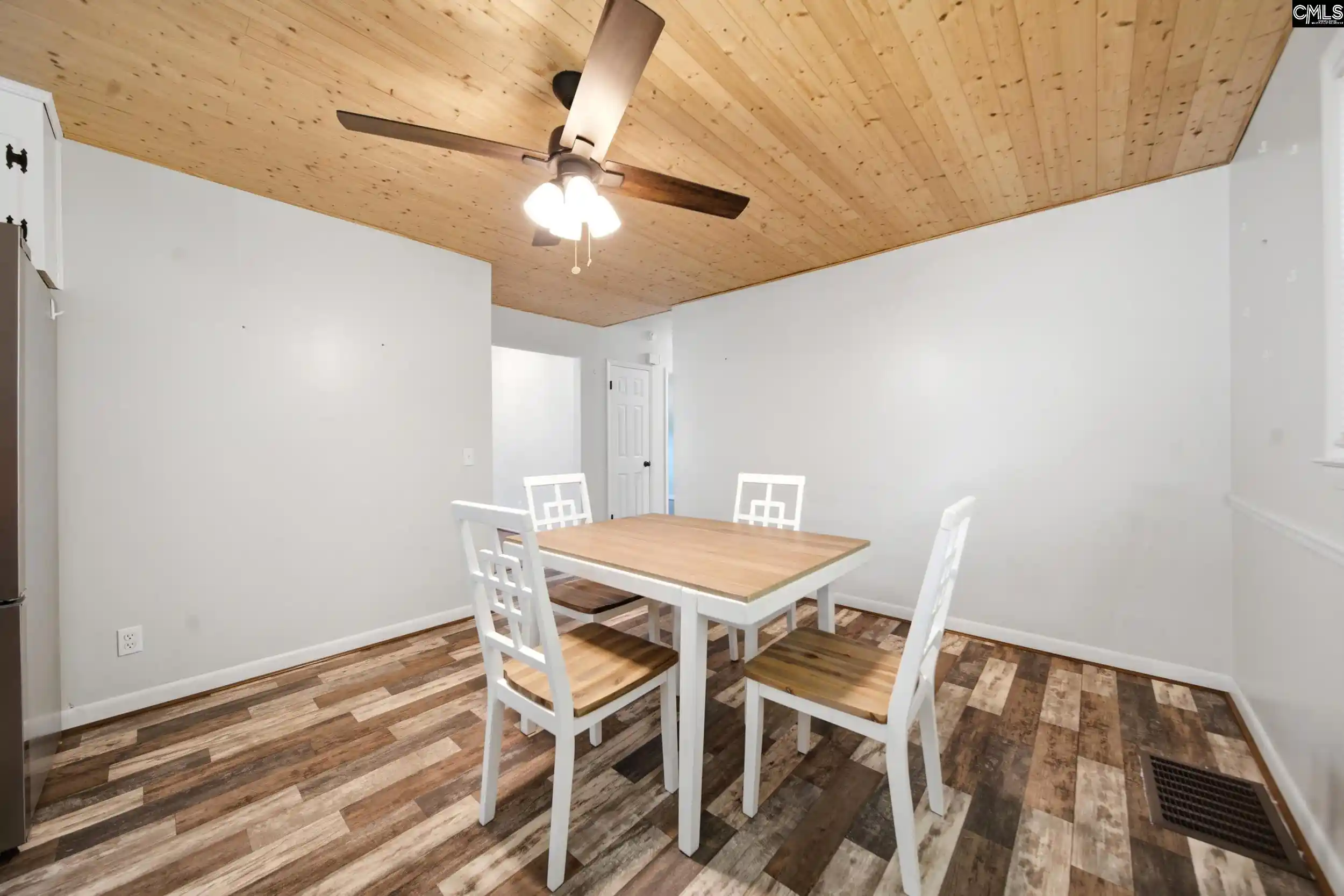 Photo 5 of Single family home for sale at 215 Summerland, Batesburg, SC 29006 | MLS# 640554 | Listing updated on 2026-08-11