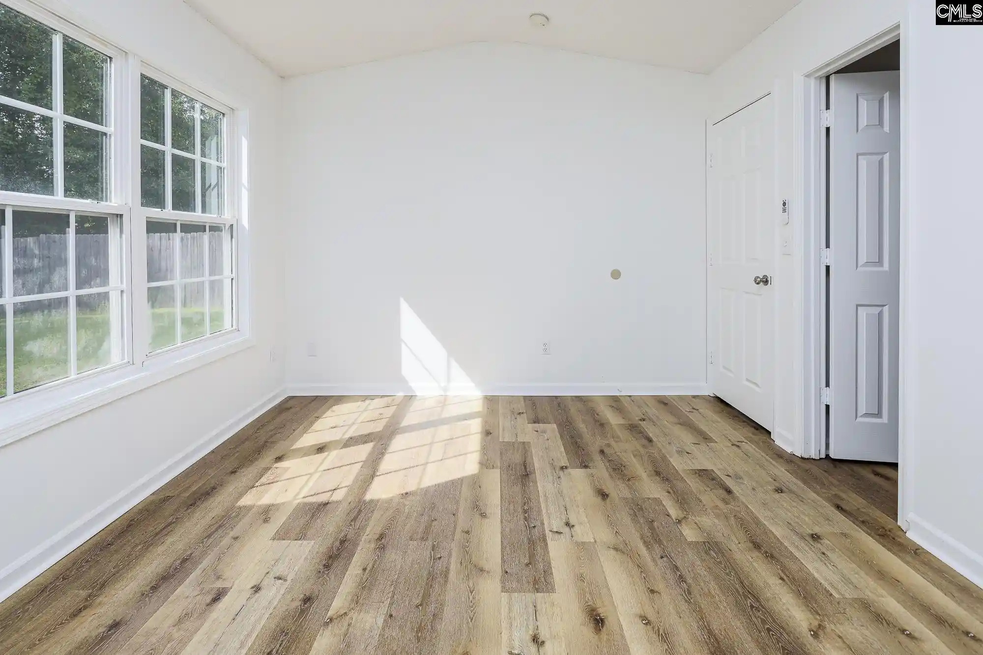 Photo 4 of Single family home for sale at 165 Ashewood Commons, Columbia, SC 29209 | MLS# 640585 | Listing updated on 2026-09-09