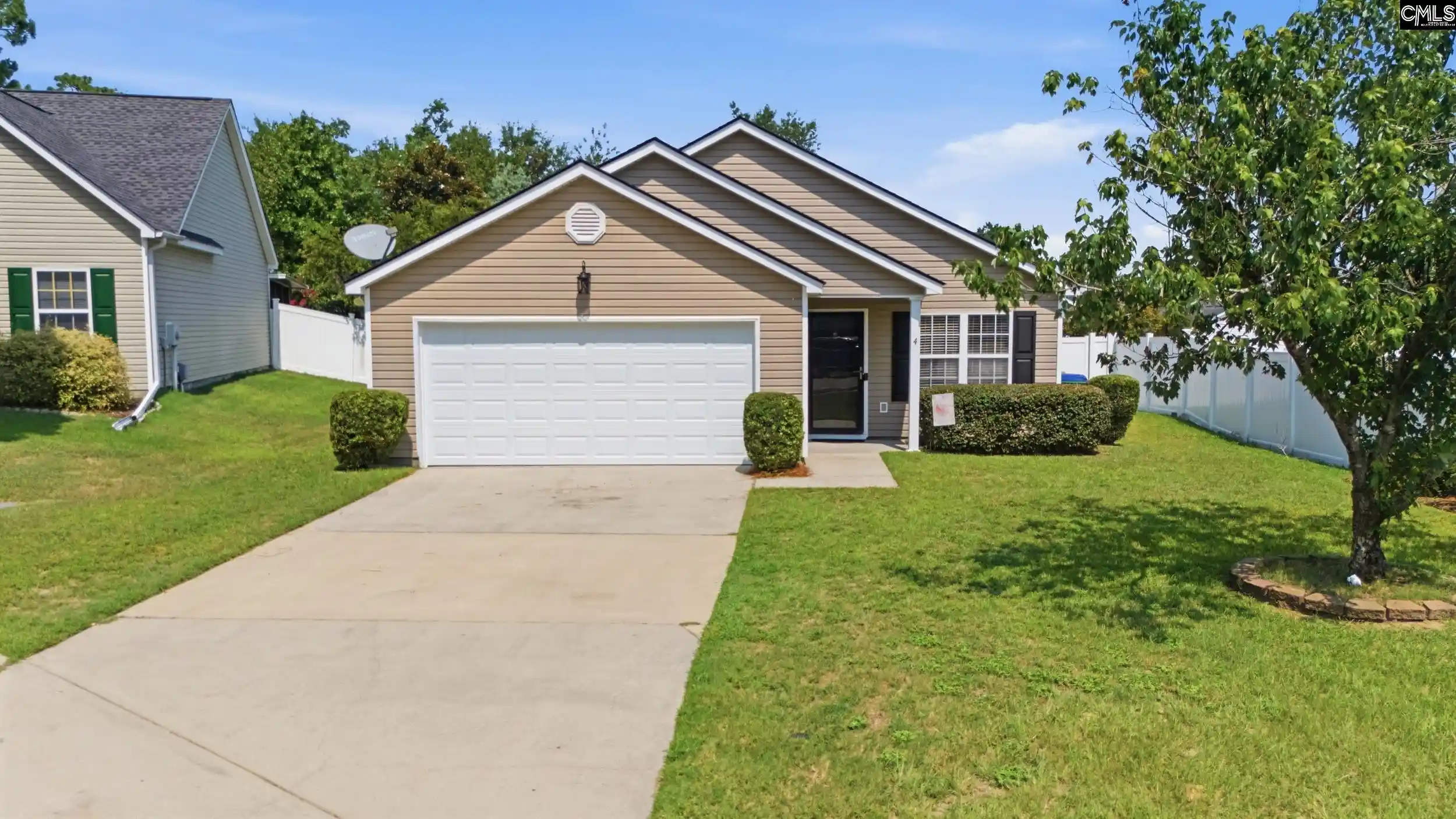 1st image of 4 Foxwood Ct, West Columbia, SC 29170 | MLS# 640586