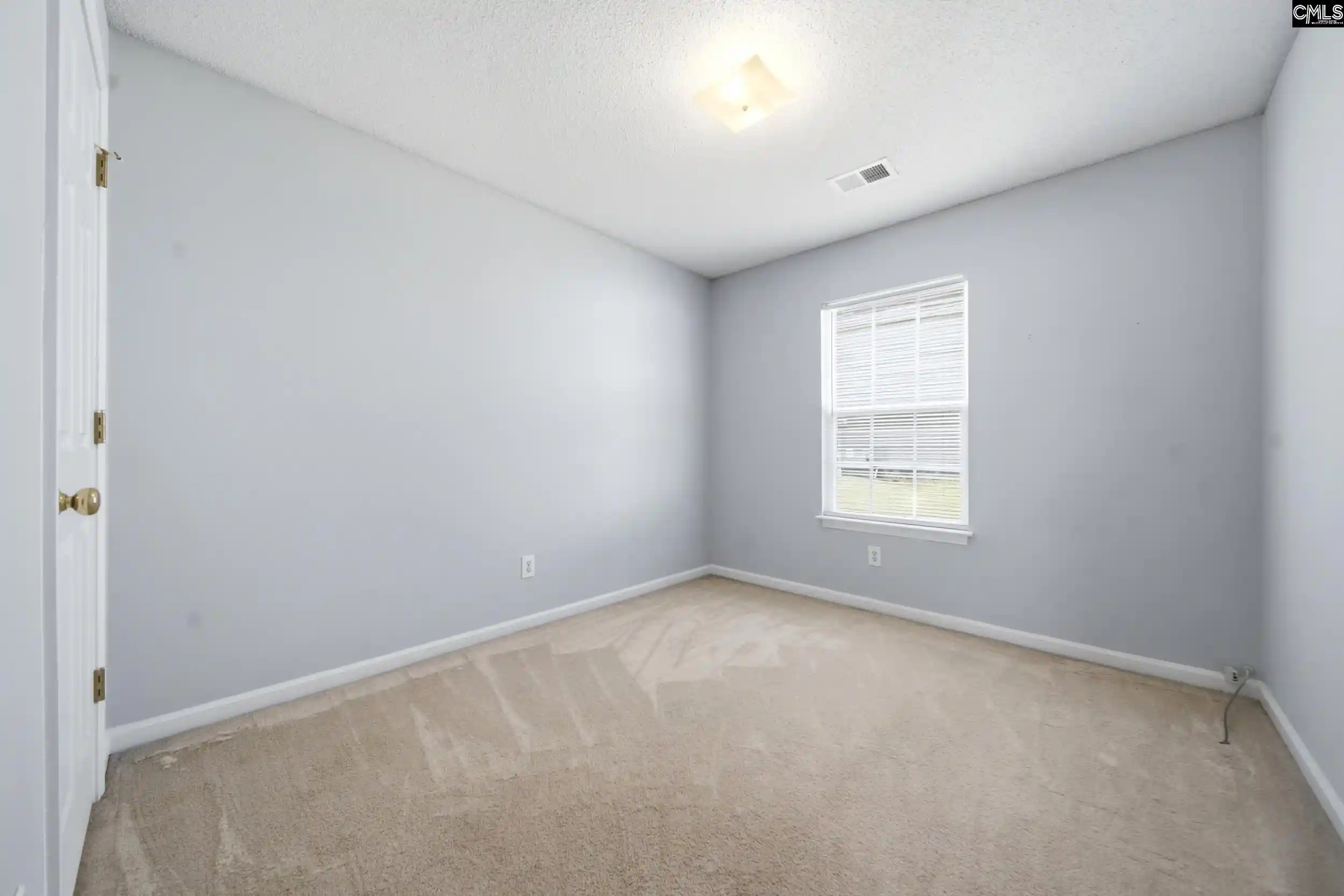 4th image of 4 Foxwood Ct, West Columbia, SC 29170 | MLS# 640586