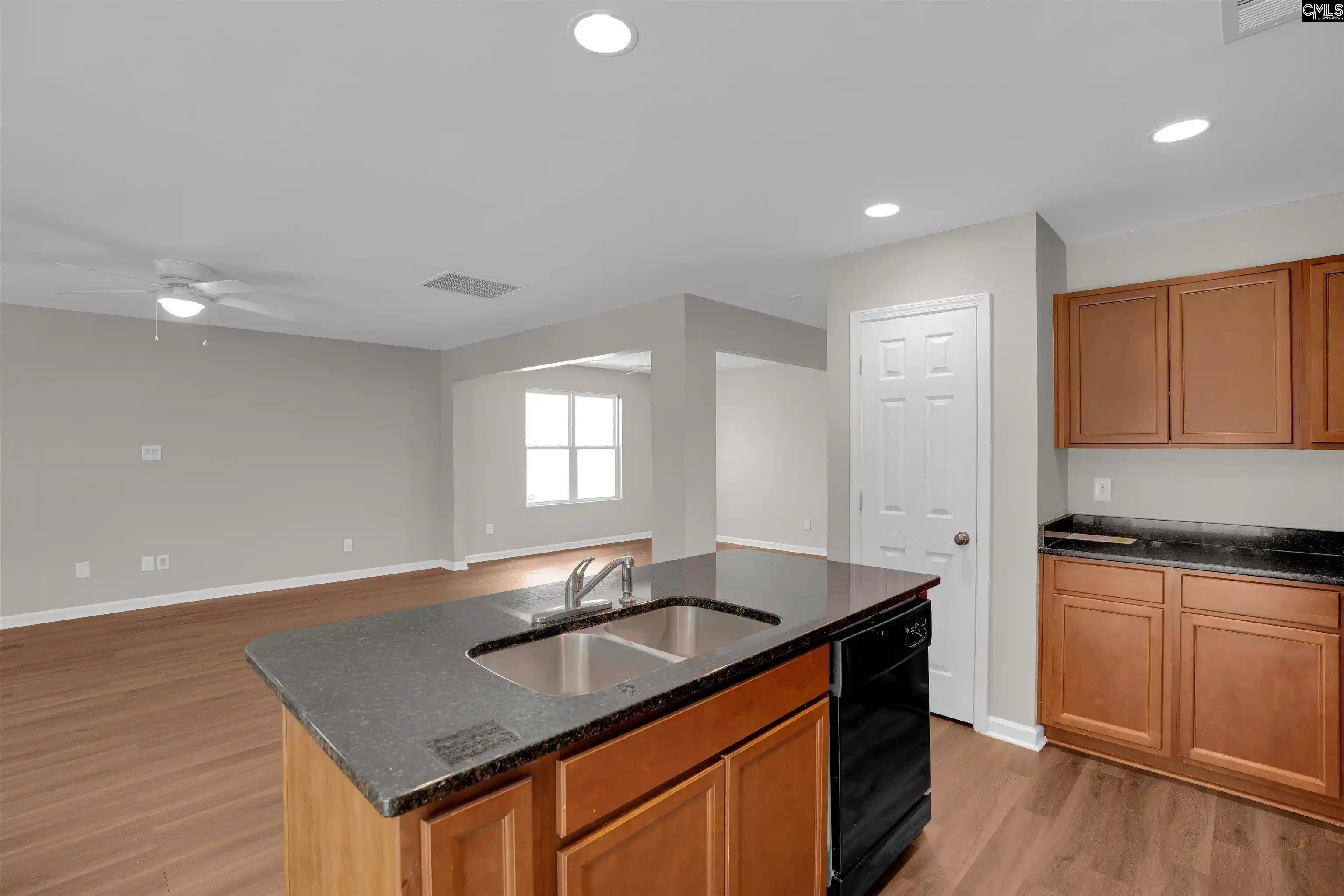 Photo 3 of Single family home for sale at 601 Legacy Park, Columbia, SC 29209 | MLS# 640590 | Listing updated on 2026-10-02