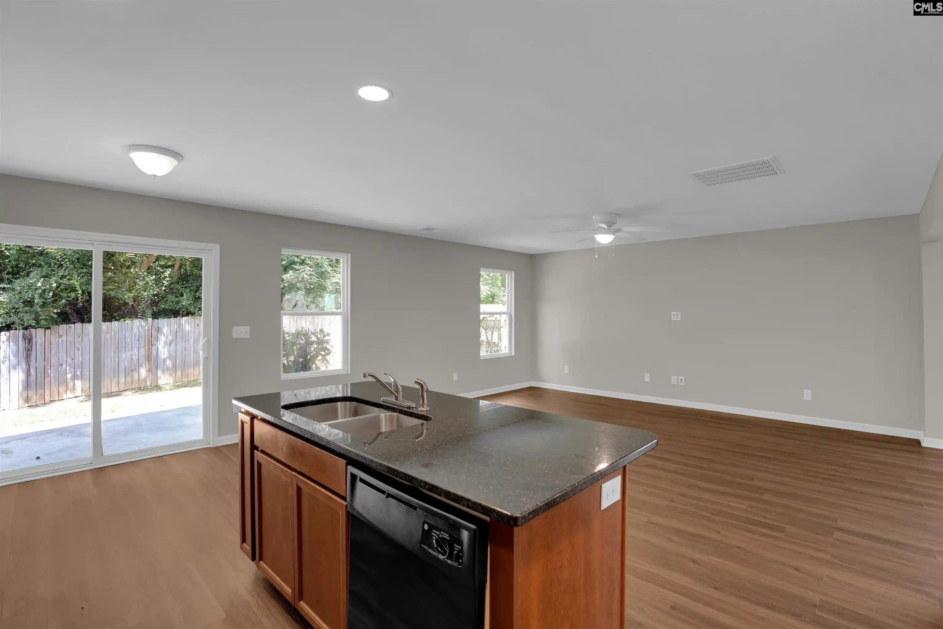 Photo 4 of Single family home for sale at 601 Legacy Park, Columbia, SC 29209 | MLS# 640590 | Listing updated on 2026-10-02