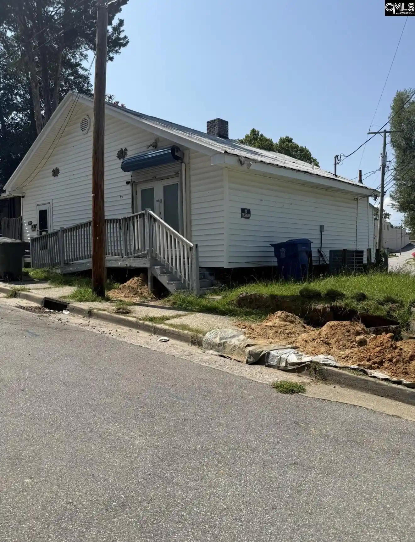 Photo 3 of Sale Pending at 2339 Pendleton, Columbia, SC 29205 | MLS# 640635 | Listing updated on 2026-09-03