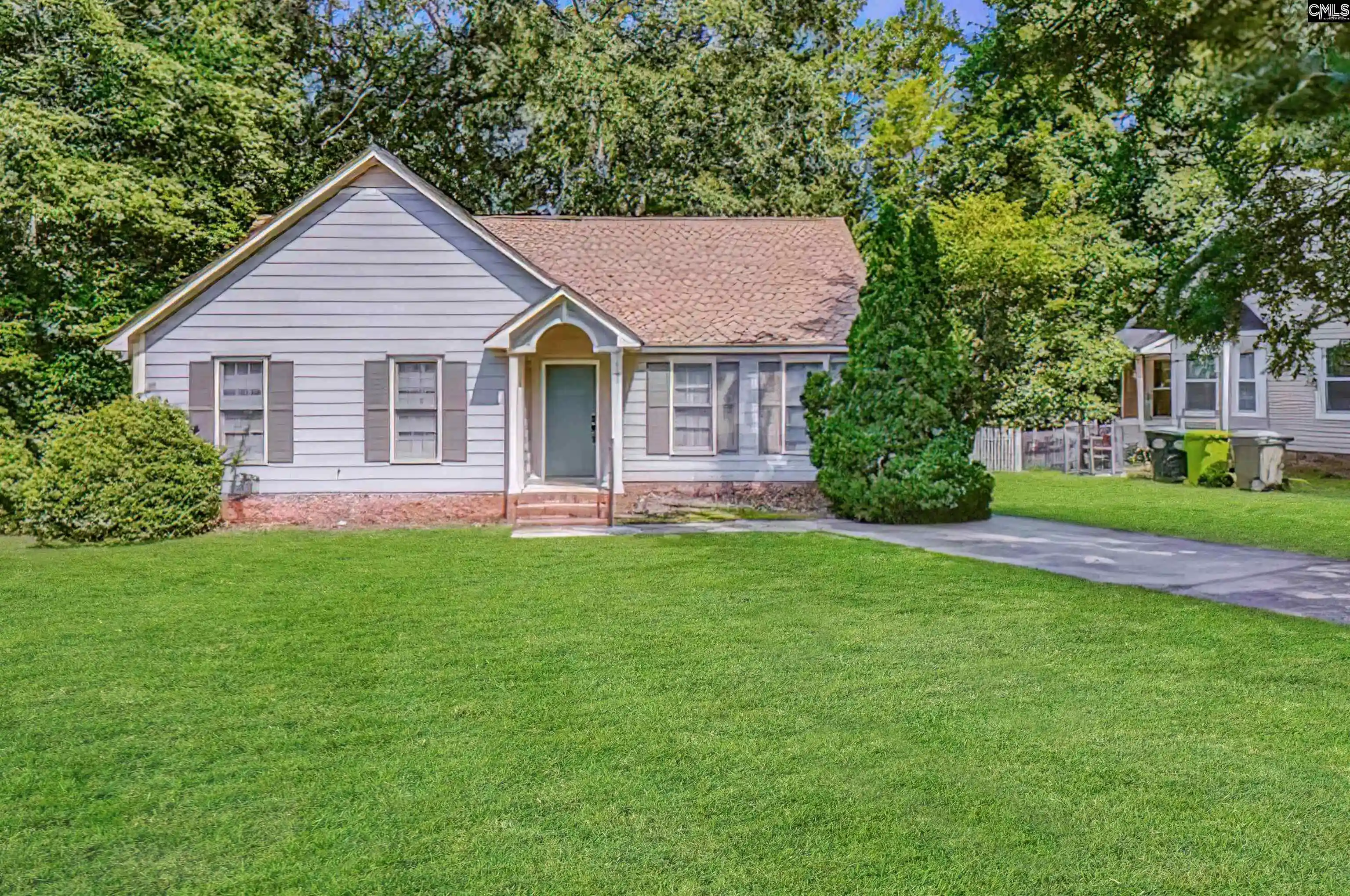 Photo 1 of Single family home for sale at 500 Kenton, Irmo, SC 29063 | MLS# 640647 | Listing updated on 2026-09-22