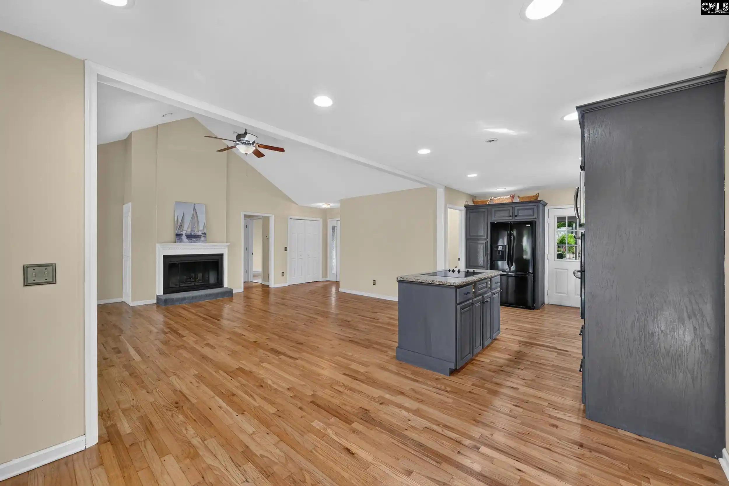 Photo 5 of Single family home for sale at 913 Willowood, Chapin, SC 29036 | MLS# 640684 | Listing updated on 2026-08-14