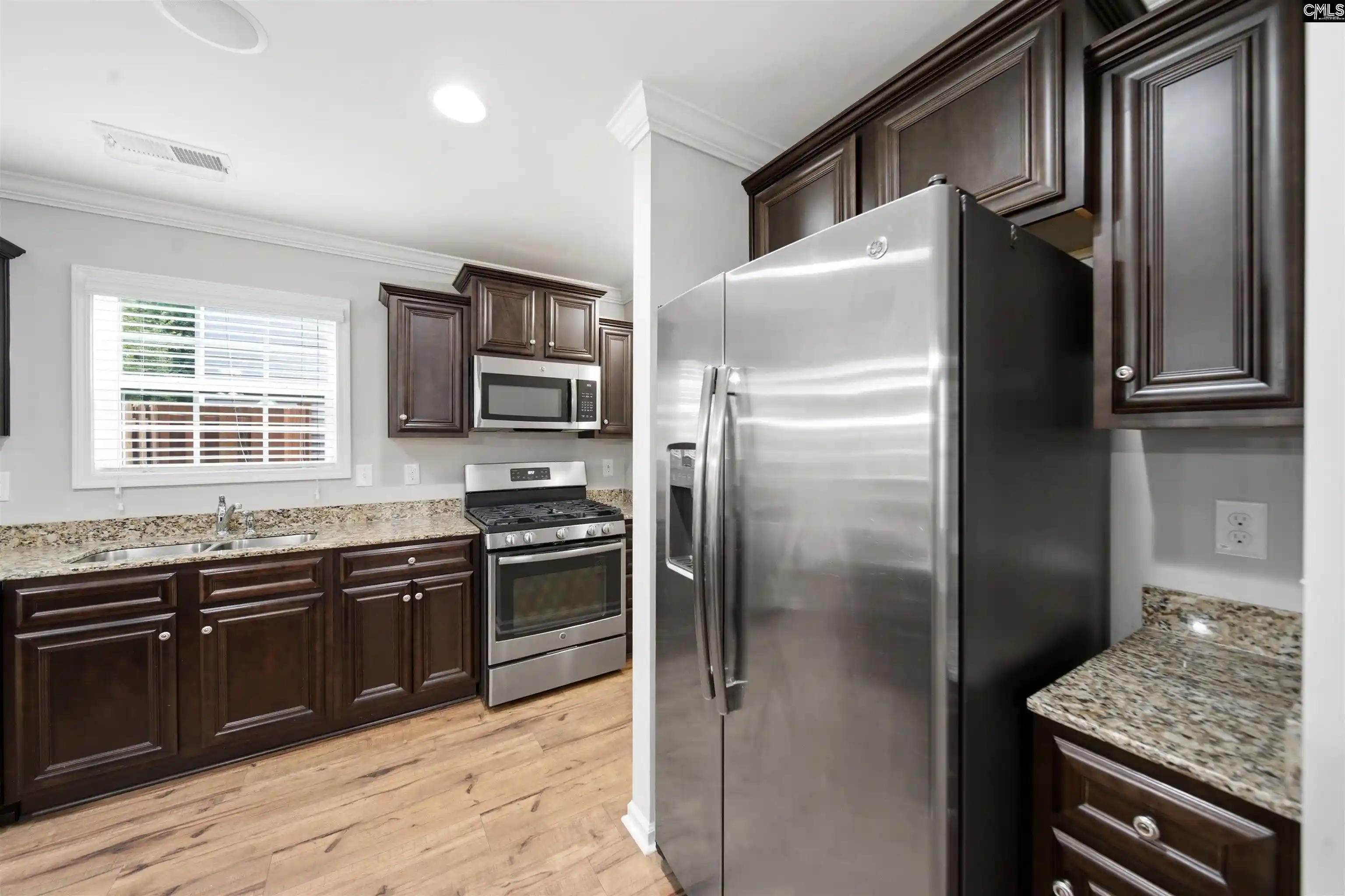 Photo 4 of Single family home for sale at 122 Saint George, West Columbia, SC 29170 | MLS# 640697 | Listing updated on 2026-09-03