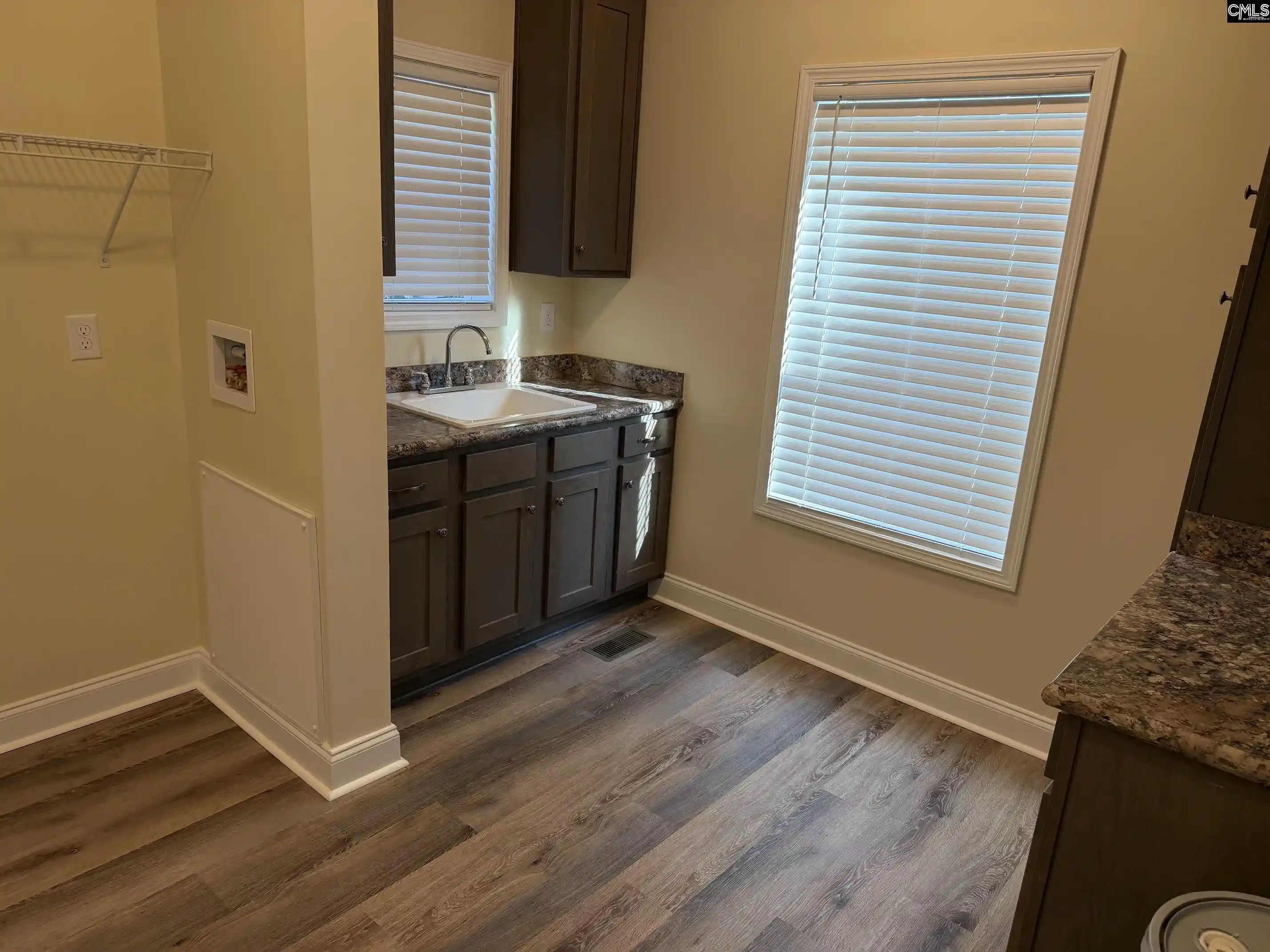 4th image of 236 Lincoln, West Columbia, SC 29170 | MLS# 640733
