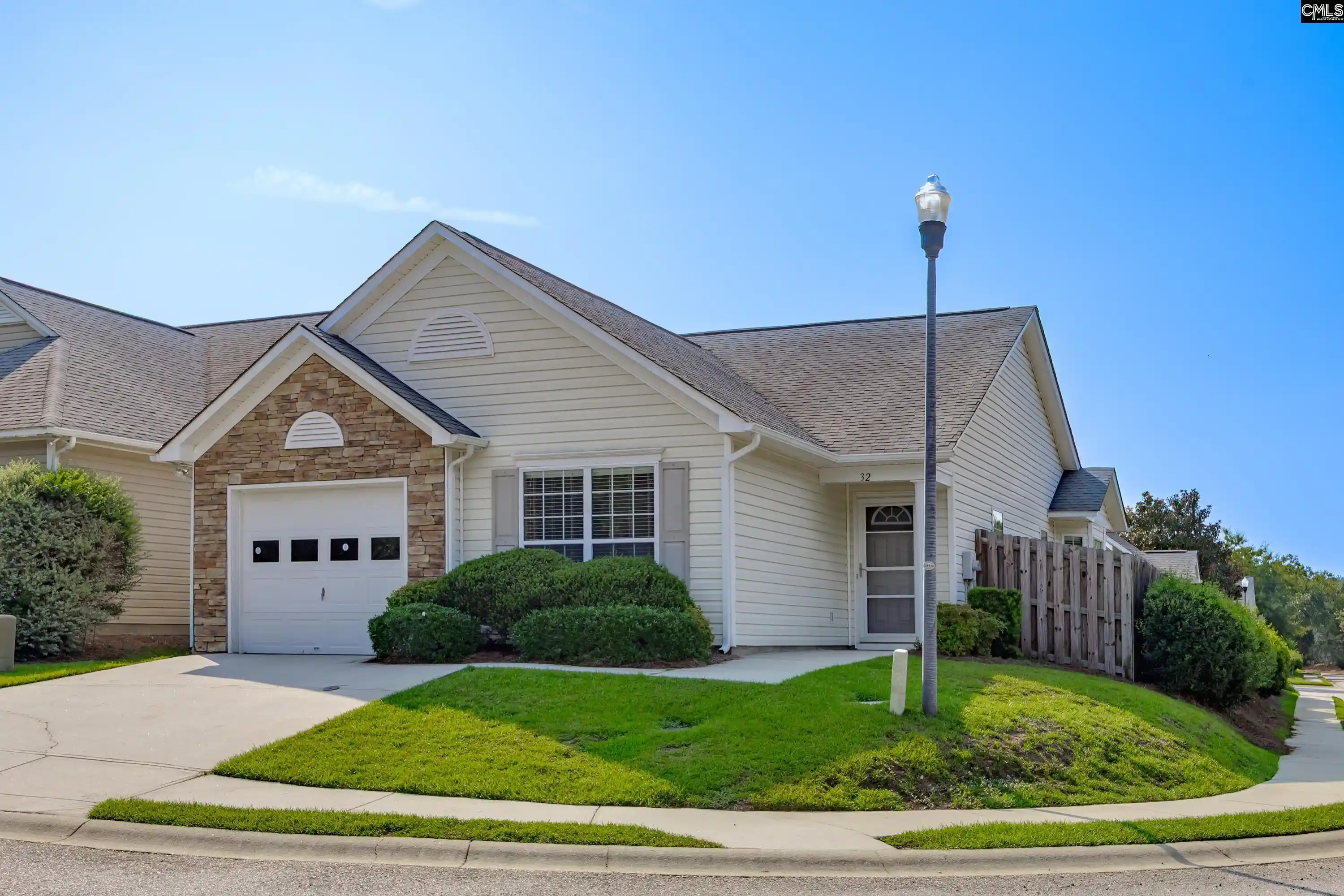 Photo 1 of Single family home for sale at 32 Brooksby, Columbia, SC 29209 | MLS# 640736 | Listing updated on 2026-09-01