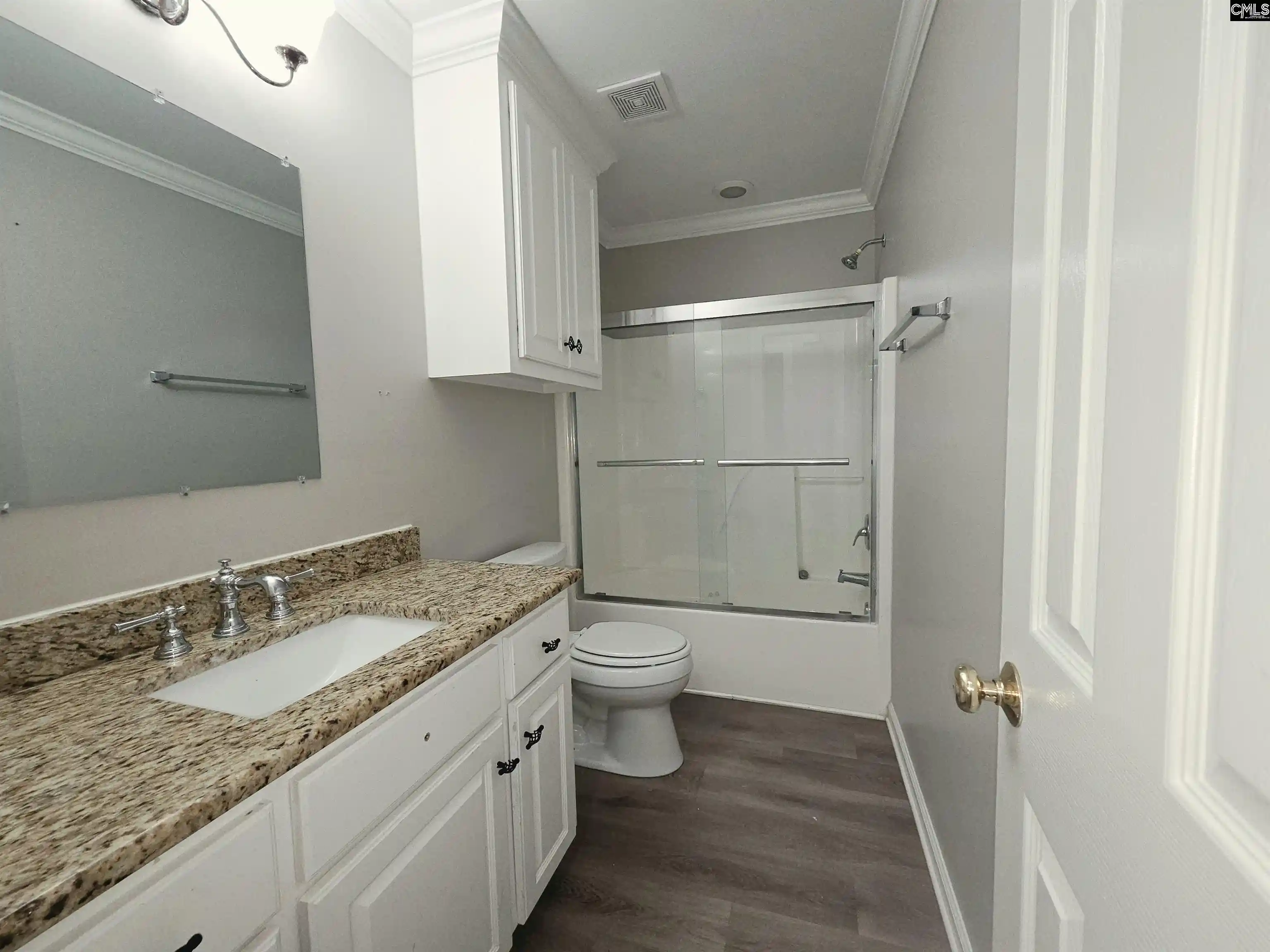 Photo 4 of Single family home for sale at 6 Barony Pl, Columbia, SC 29229 | MLS# 640763 | Listing updated on 2026-10-06