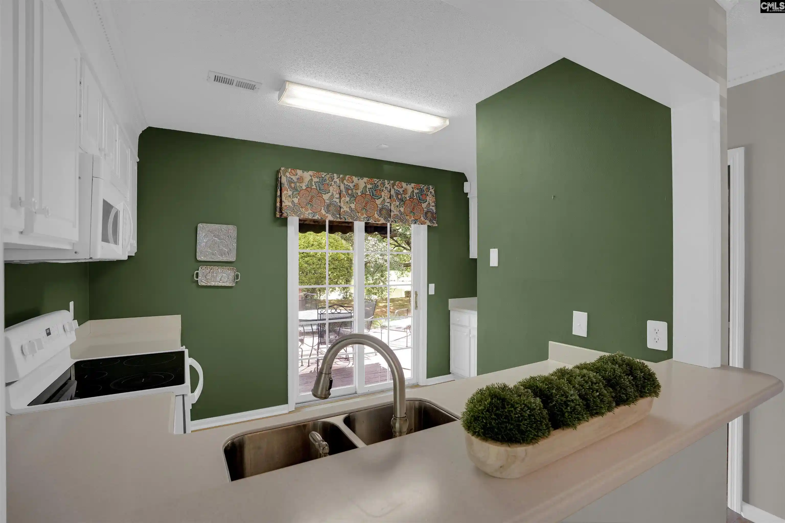 Photo 5 of Townhouse for sale at 129 Wandering Brook, Irmo, SC 29063 | MLS# 640765 | Listing updated on 2026-08-24