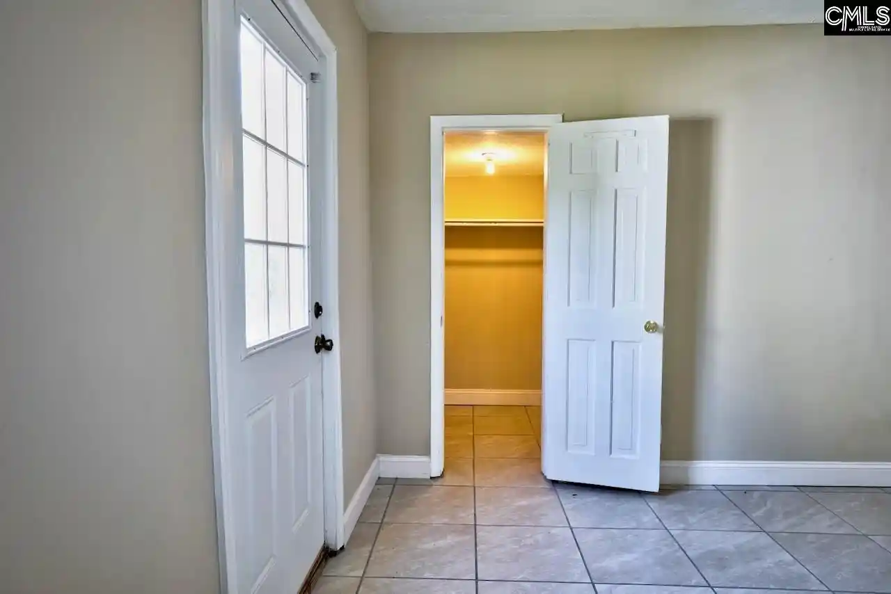 Photo 3 of Single family home for sale at 1927 Lorick, Cayce, SC 29033 | MLS# 640814 | Listing updated on 2026-08-27