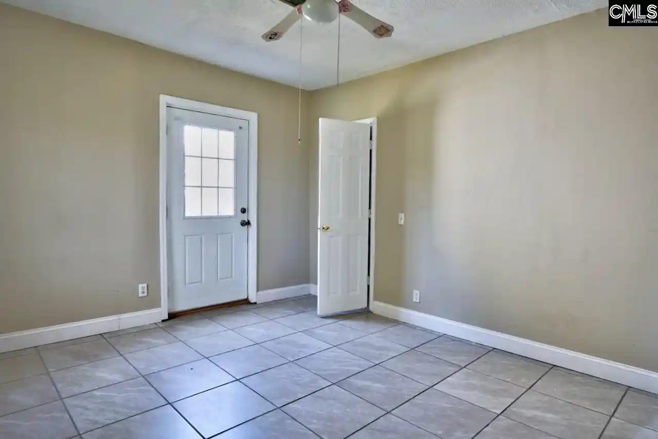 Photo 4 of Single family home for sale at 1927 Lorick, Cayce, SC 29033 | MLS# 640814 | Listing updated on 2026-08-27