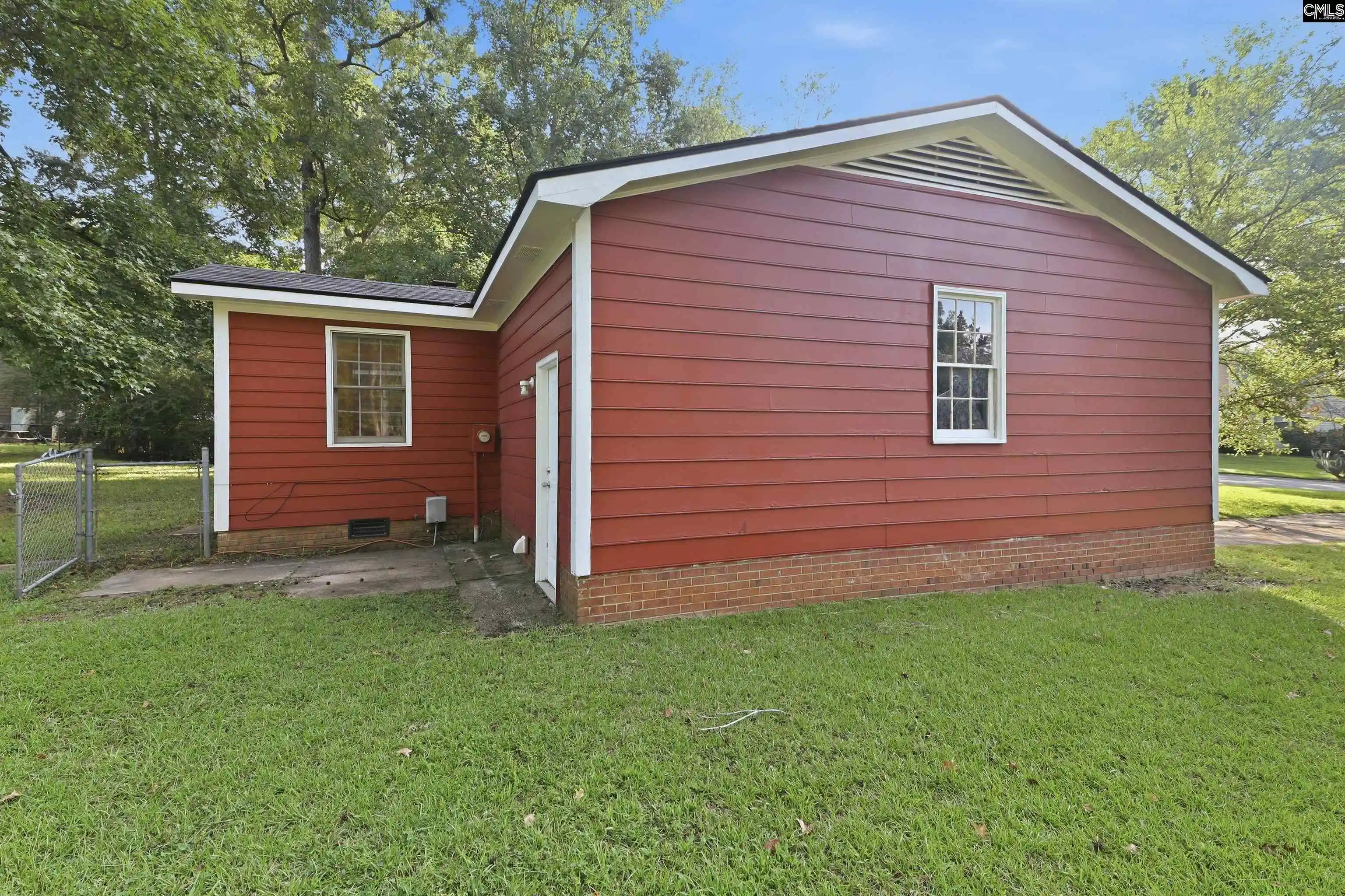 Photo 31 of Single family home for sale at 301 Milway, Irmo, SC 29063 | MLS# 640857 | Listing updated on 2026-09-04