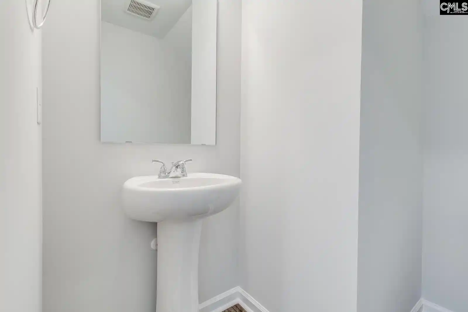 Photo 3 of Townhouse for sale at 3085 Harborview, Columbia, SC 29229 | MLS# 640883 | Listing updated on 2026-09-01