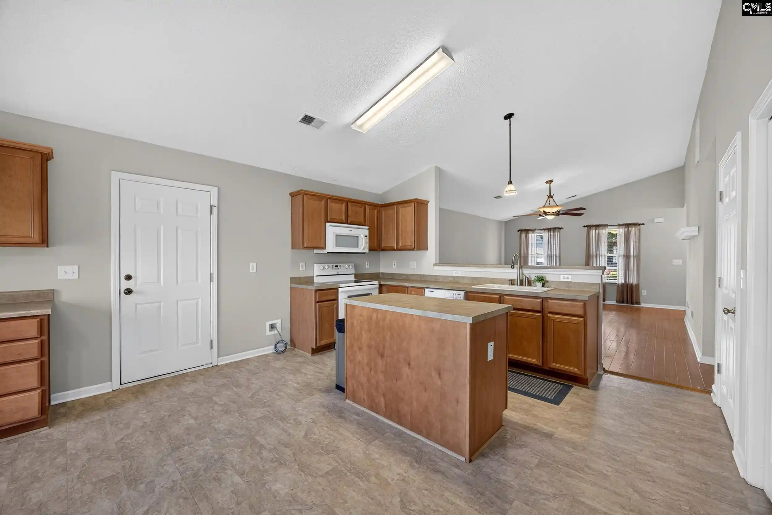 Photo 2 of Sale Pending at 295 Hunters Mill, West Columbia, SC 29170 | MLS# 640901 | Listing updated on 2026-09-04