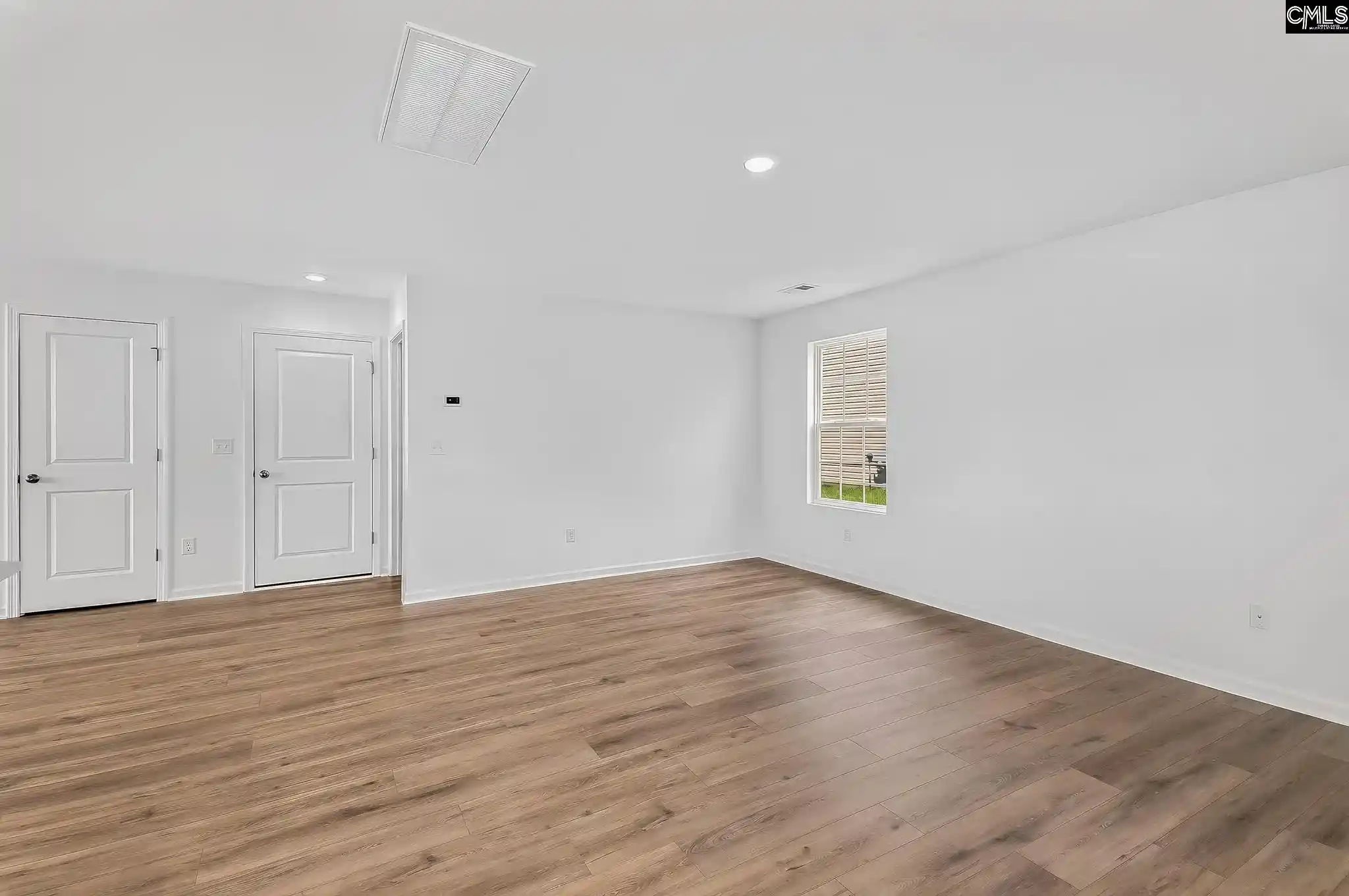 Photo 3 of Single family home for sale at 374 Sunnyfalls, Gaston, SC 29053 | MLS# 640929 | Listing updated on 2026-09-02