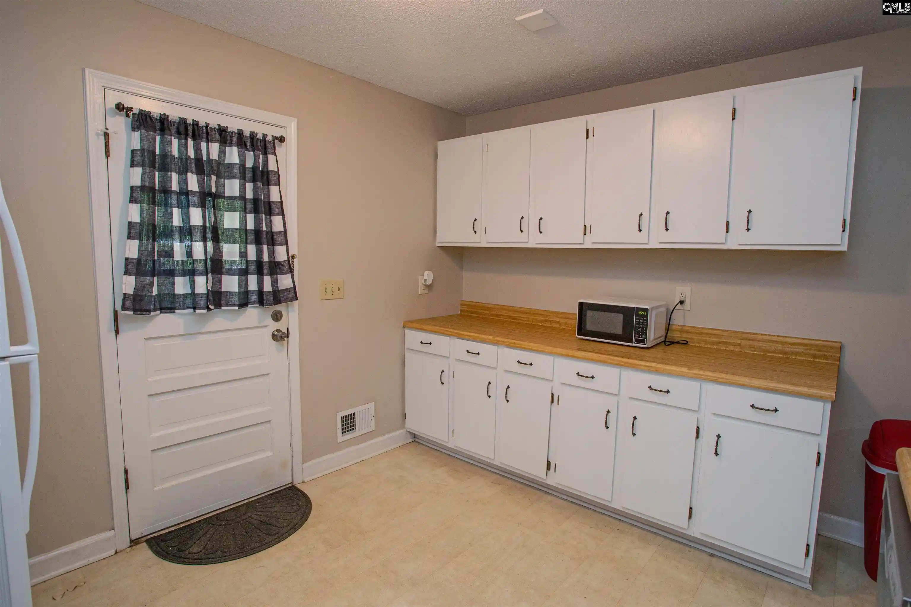 Photo 5 of Single family home for sale at 5450 Oakcrest, Sumter, SC 29154 | MLS# 640944 | Listing updated on 2026-08-15