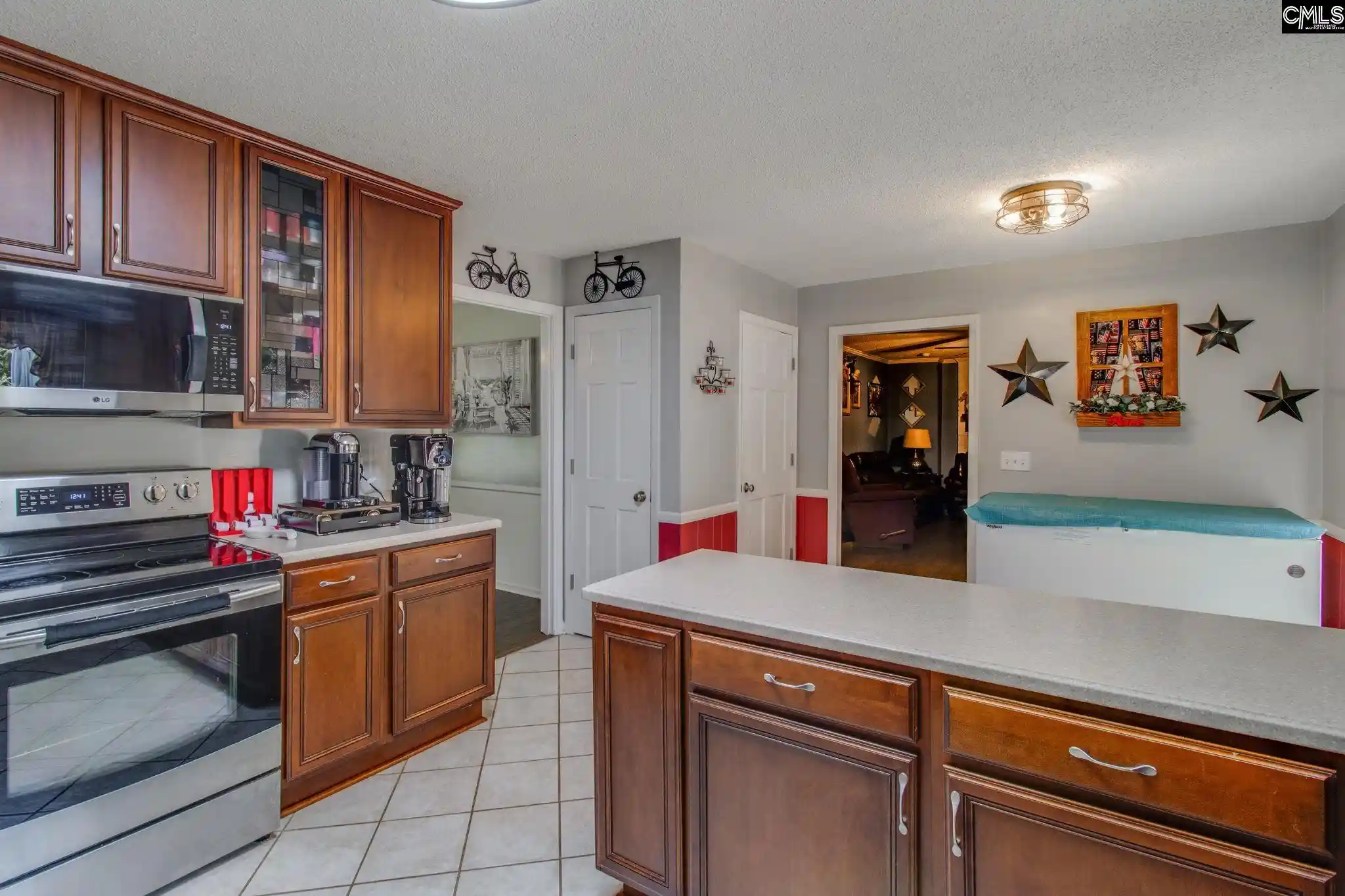 Photo 3 of Sale Pending at 1520 N Woodstream, Columbia, SC 29212 | MLS# 640984 | Listing updated on 2026-08-24