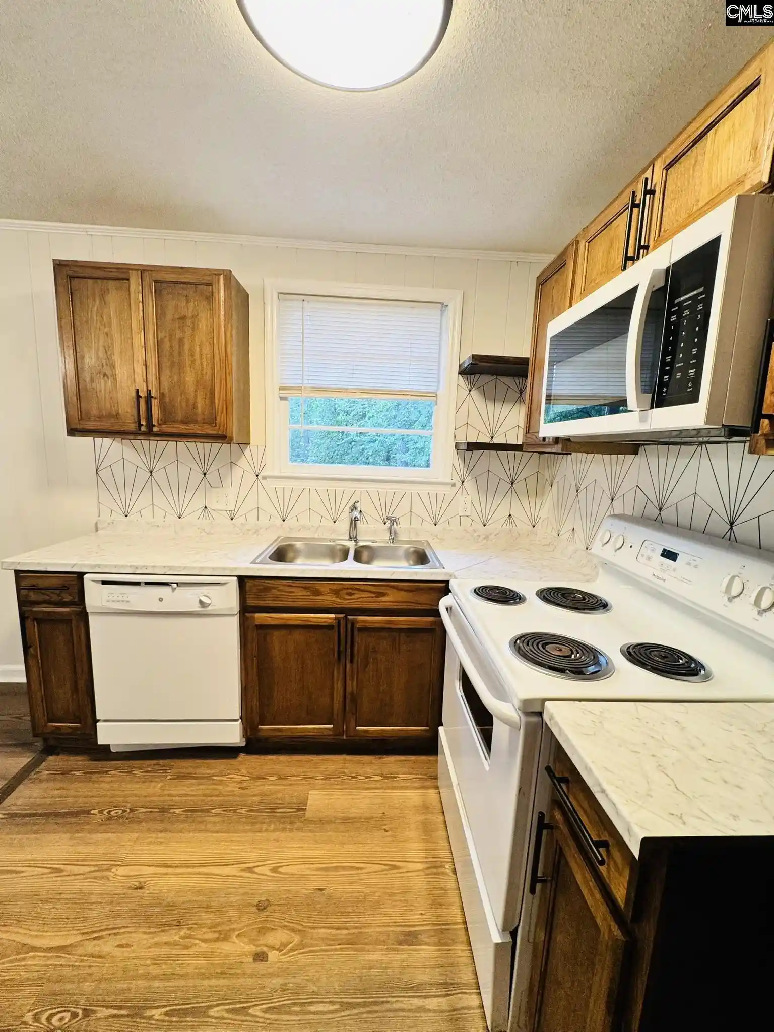 2nd image of 4233 Donavan, Columbia, SC 29210 | MLS# 641002