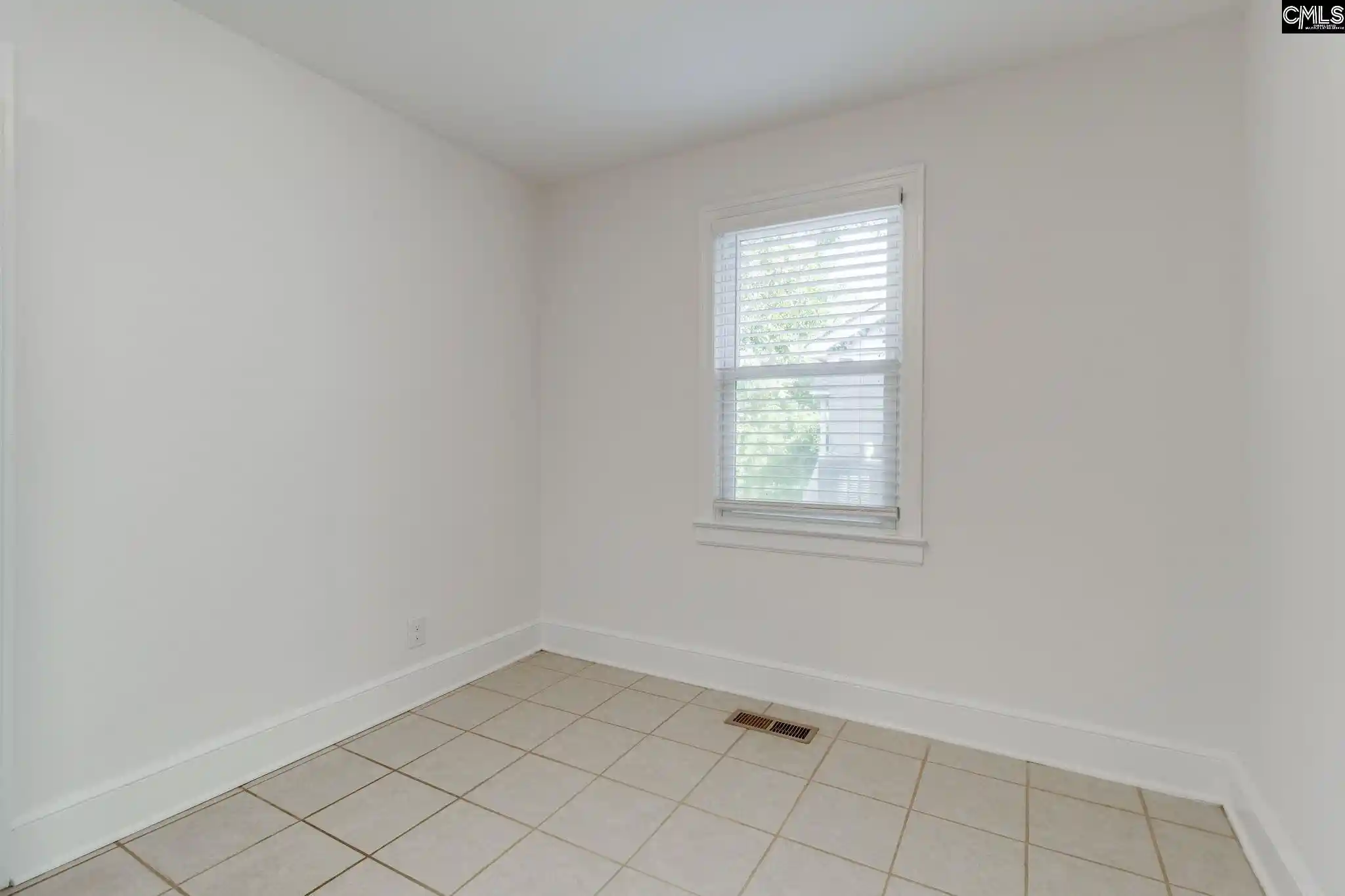 4th image of 1121 Hancock, Columbia, SC 29205 | MLS# 641041