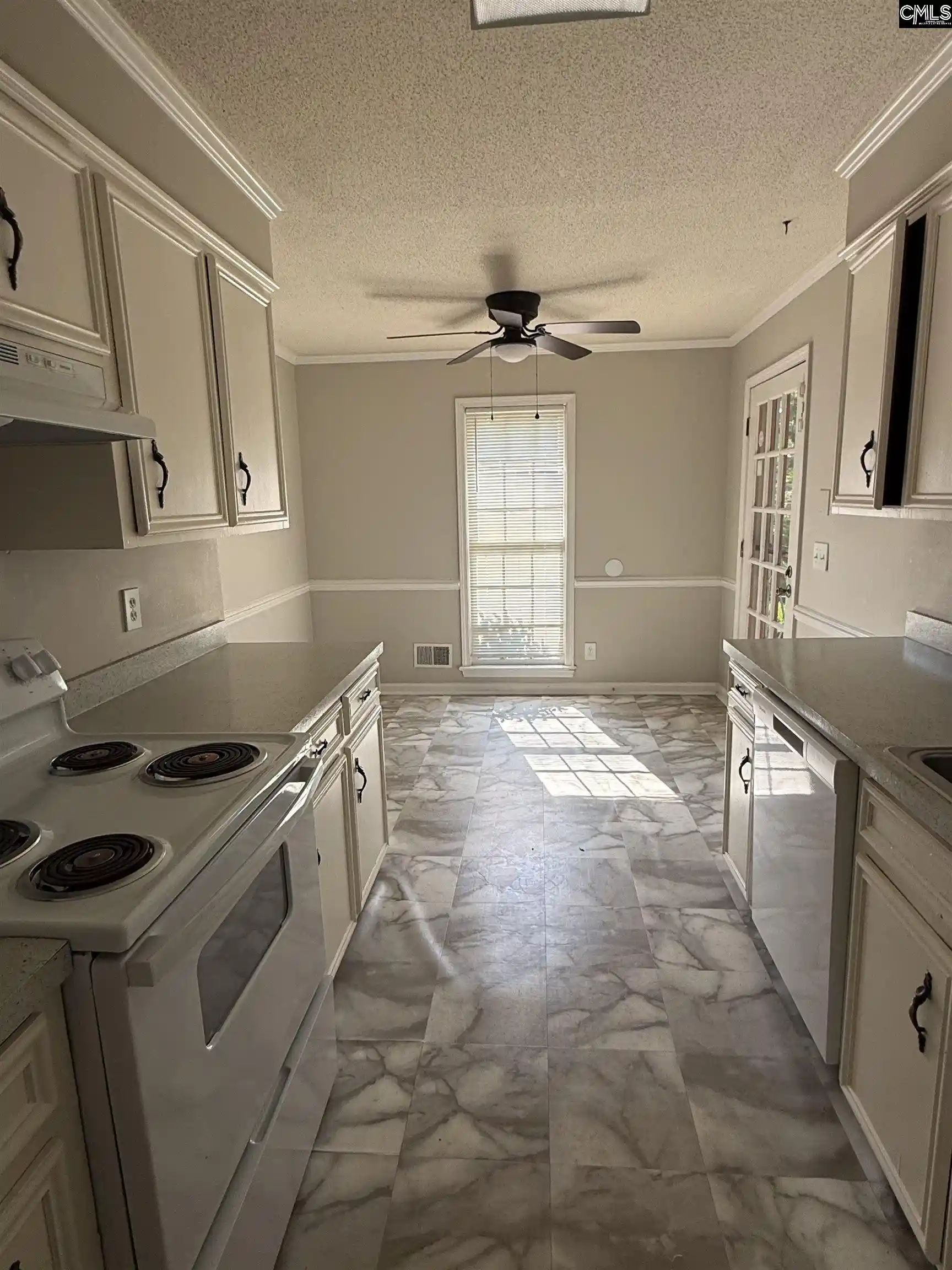 Photo 2 of Sale Pending at 18 Bedford, Columbia, SC 29209 | MLS# 641056 | Listing updated on 2026-09-16