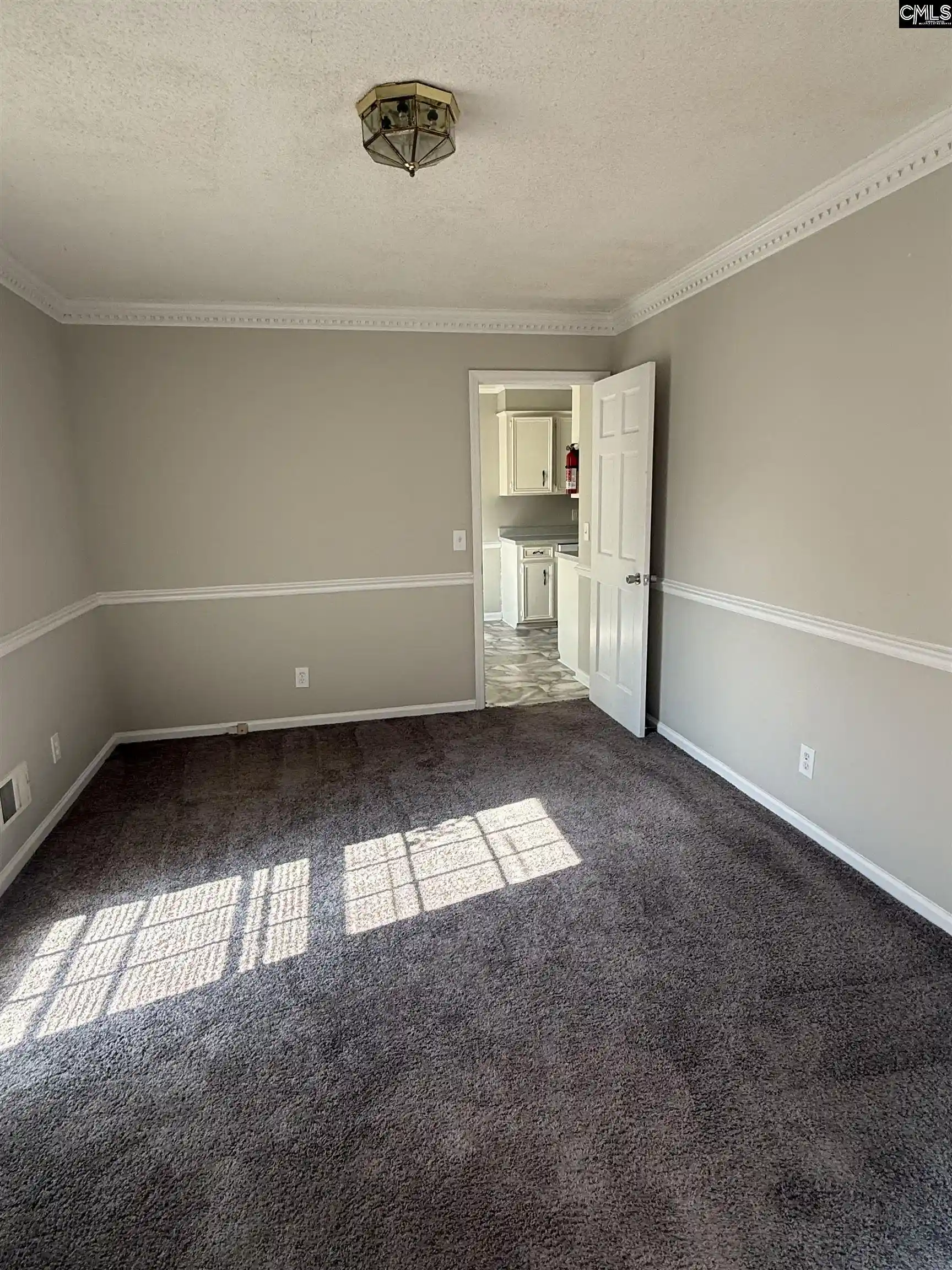 Photo 4 of Sale Pending at 18 Bedford, Columbia, SC 29209 | MLS# 641056 | Listing updated on 2026-09-16