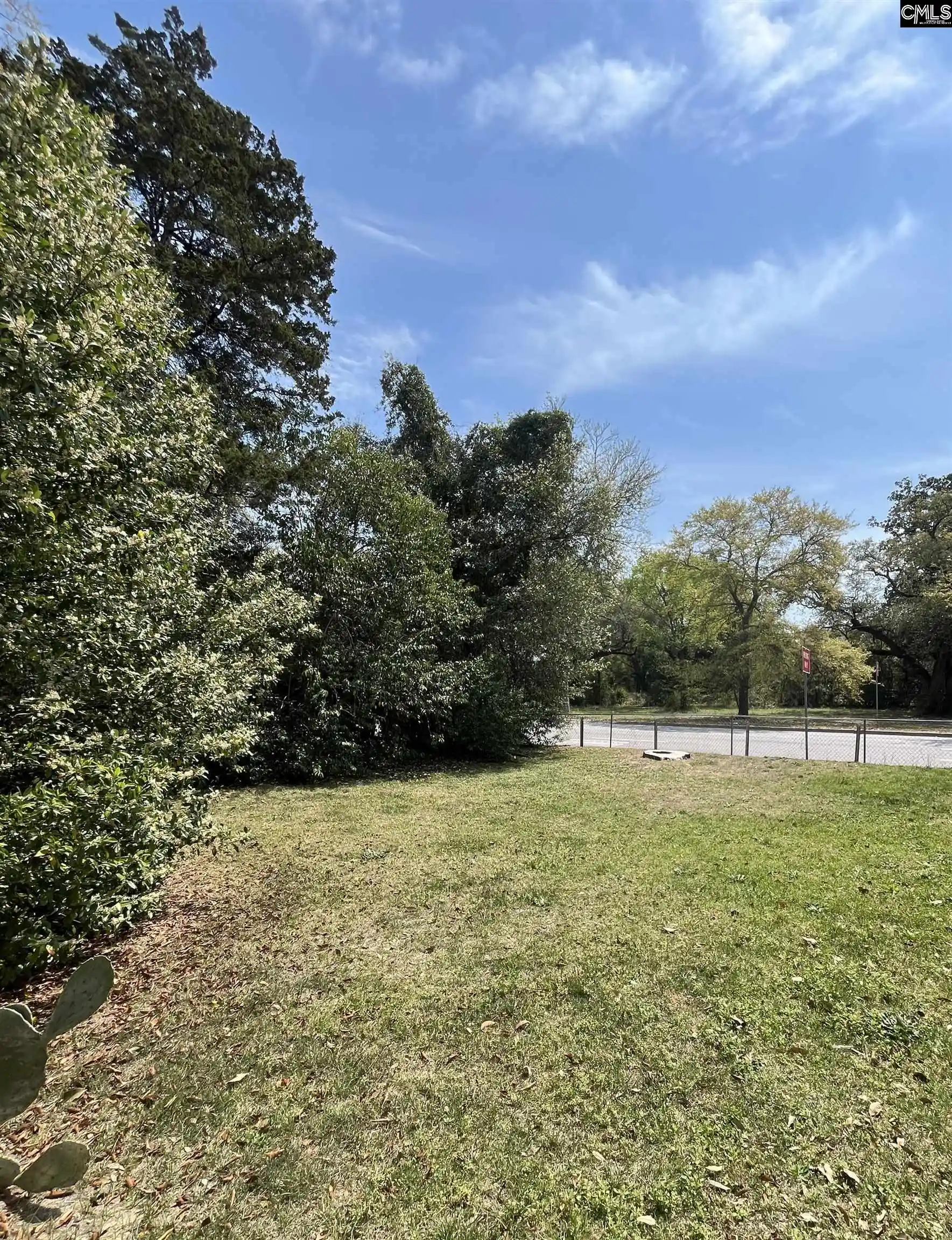 Photo 3 of Sale Pending at 2201 Marshall, Columbia, SC 29203 | MLS# 641062 | Listing updated on 2026-09-08