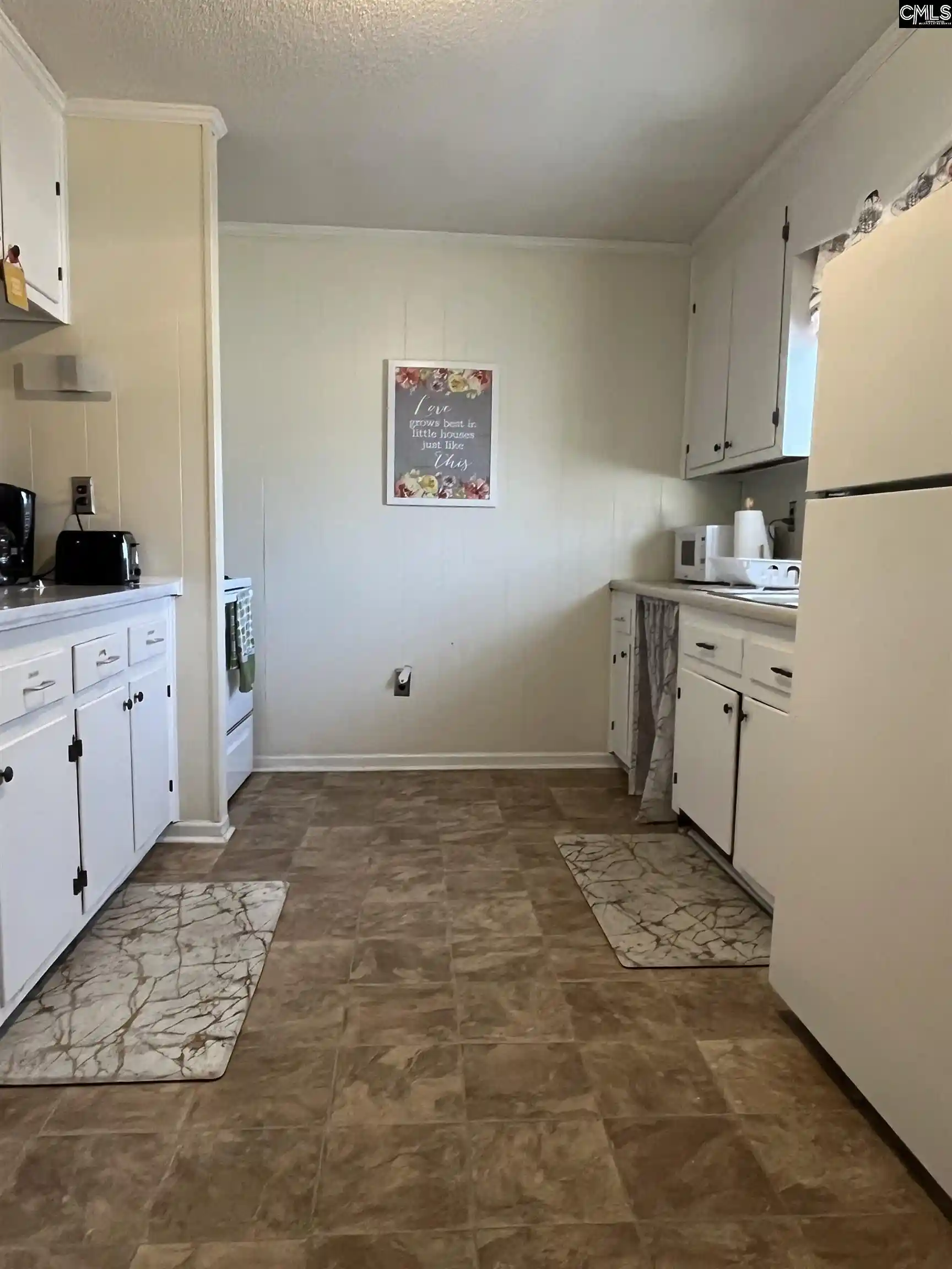 Photo 4 of Sale Pending at 2201 Marshall, Columbia, SC 29203 | MLS# 641062 | Listing updated on 2026-09-08