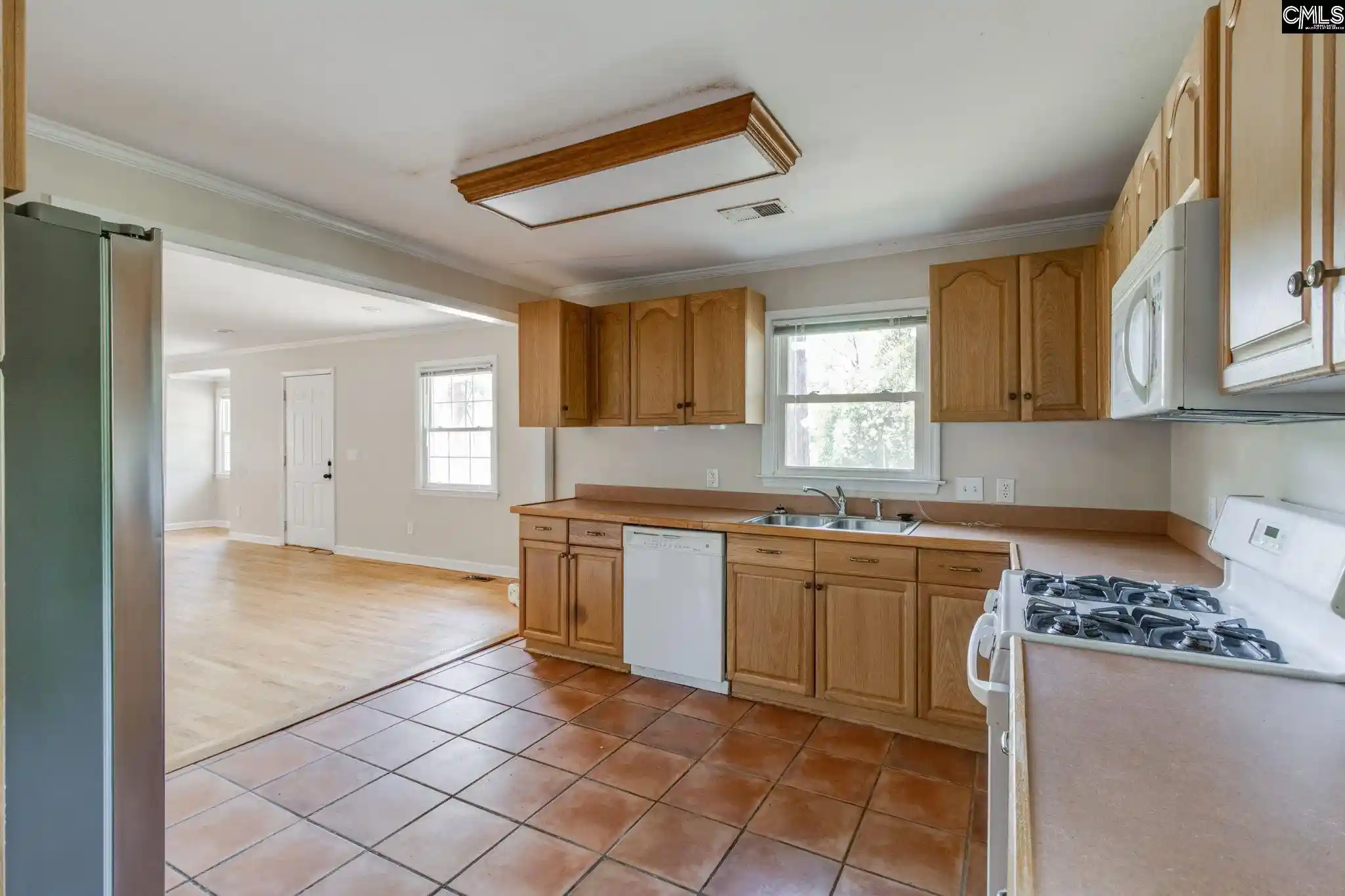 Photo 3 of Single family home for sale at 241 Ponte Vedra, Columbia, SC 29206 | MLS# 641071 | Listing updated on 2026-09-18