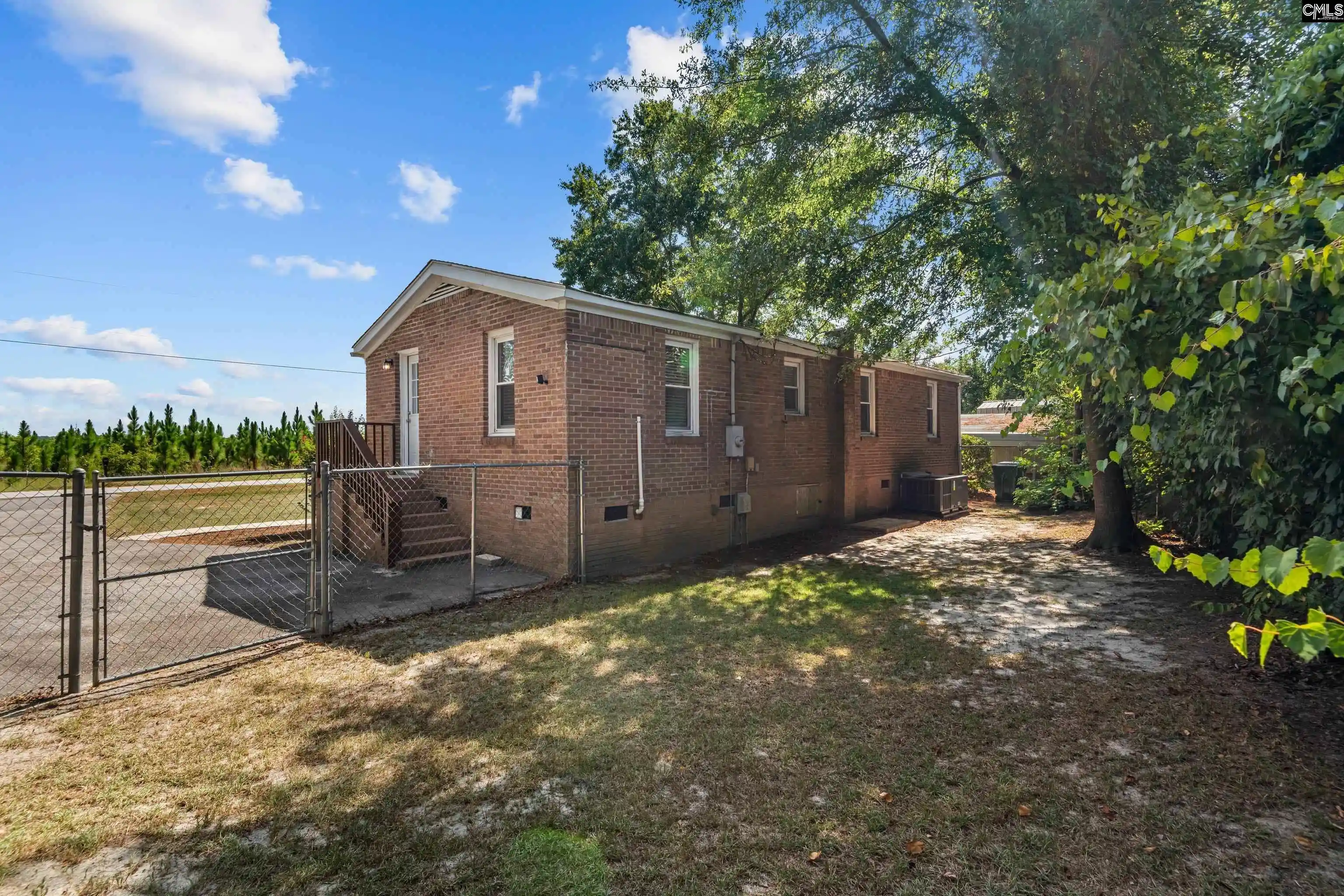 Photo 3 of Sale Pending at 1032 Rawl, Lexington, SC 29072 | MLS# 641177 | Listing updated on 2026-09-21