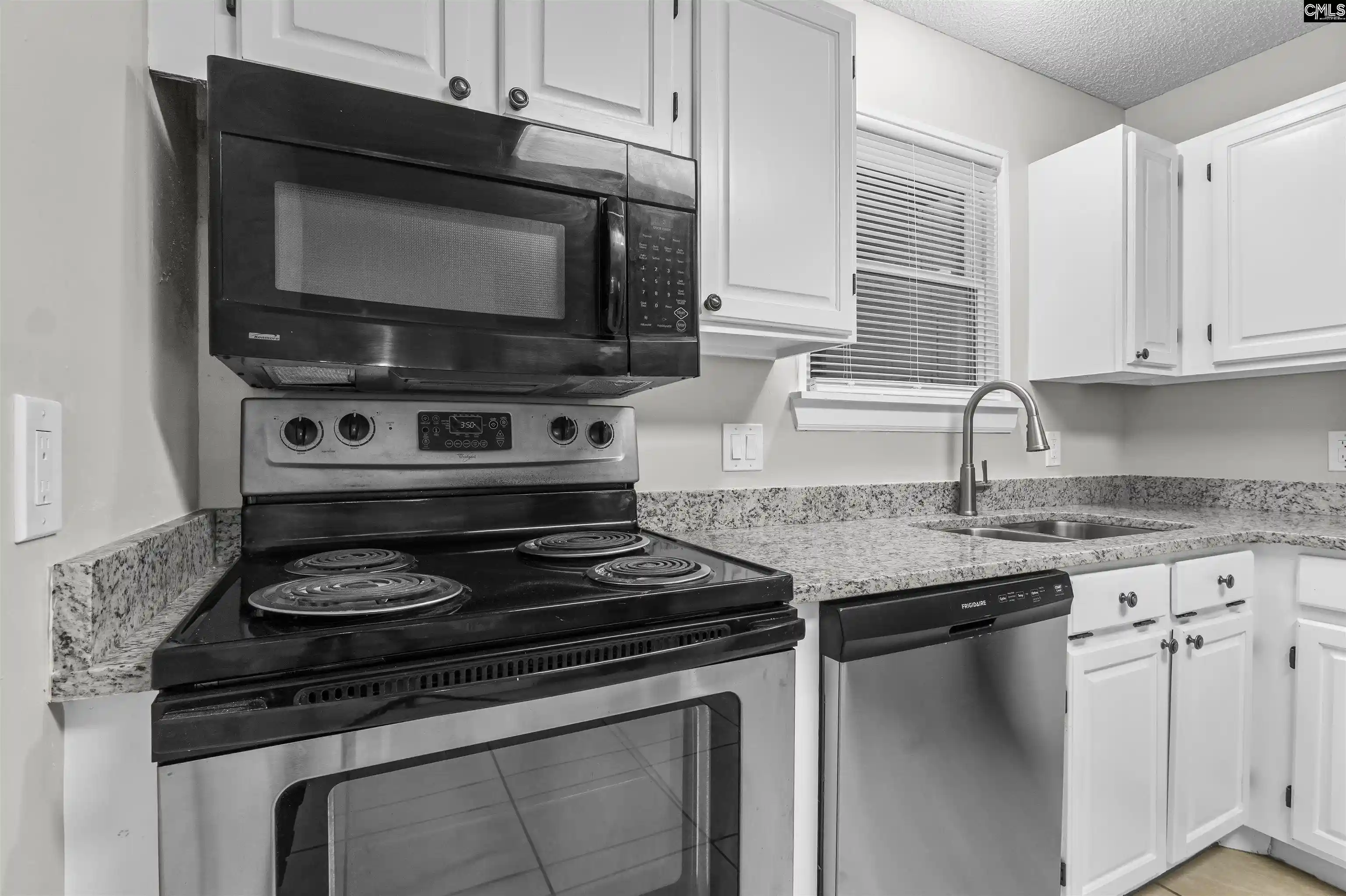 Photo 2 of Condo for sale at 625 Edgewater, West Columbia, SC 29169 | MLS# 641193 | Listing updated on 2026-08-21