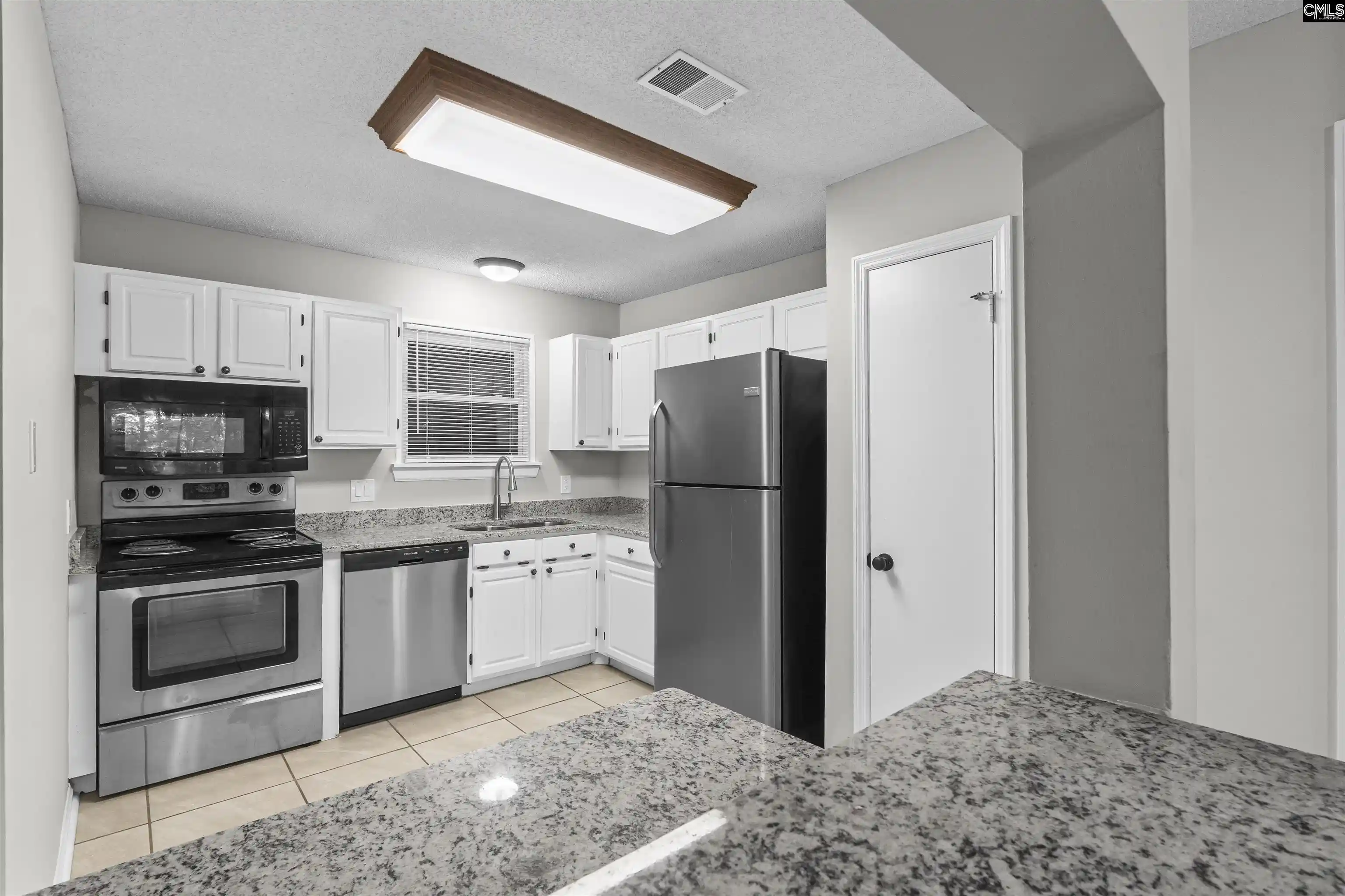 Photo 3 of Condo for sale at 625 Edgewater, West Columbia, SC 29169 | MLS# 641193 | Listing updated on 2026-08-21