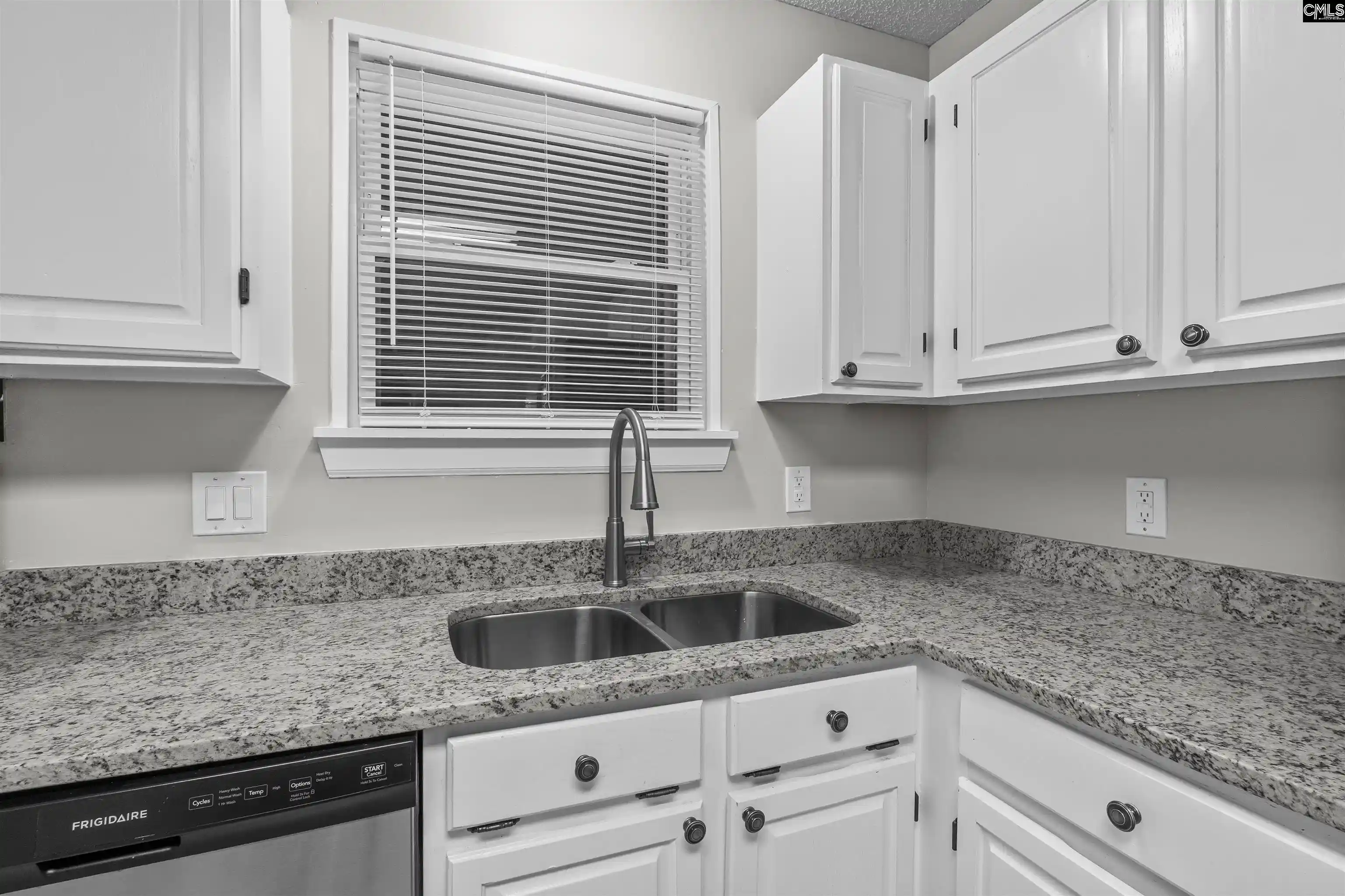 Photo 34 of Condo for sale at 625 Edgewater, West Columbia, SC 29169 | MLS# 641193 | Listing updated on 2026-08-21