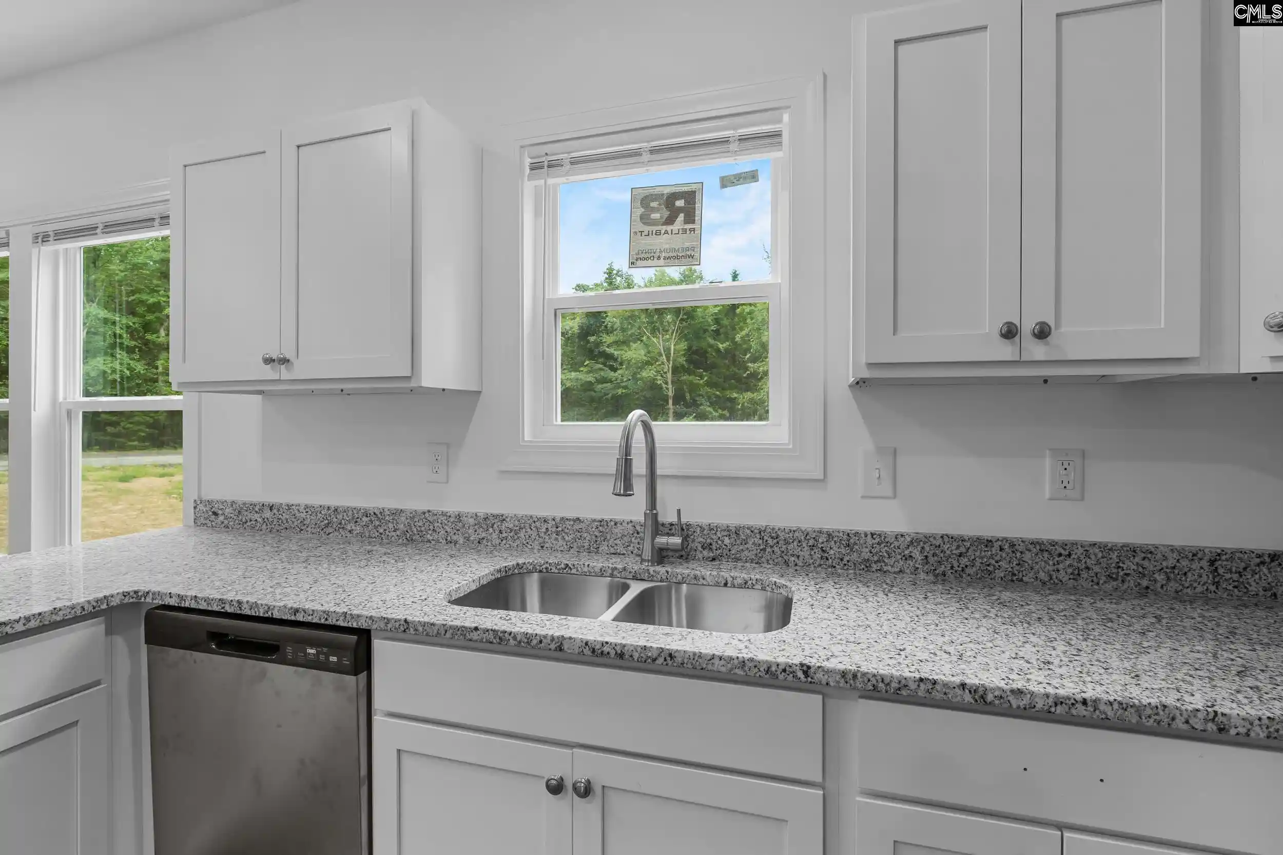 Photo 2 of Single family home for sale at 6803 Wakefield, Columbia, SC 29203 | MLS# 641223 | Listing updated on 2026-09-12