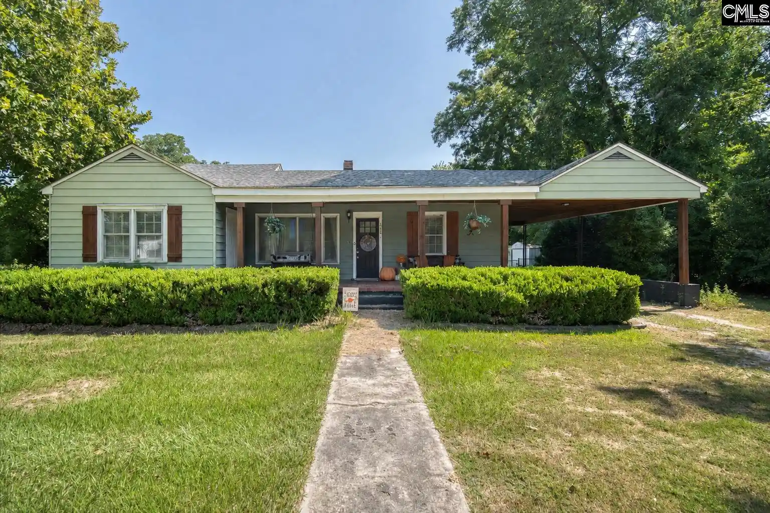 Photo 1 of Single family home for sale at 6061 Old Number Six, Elloree, SC 29047 | MLS# 641277 | Listing updated on 2026-08-22