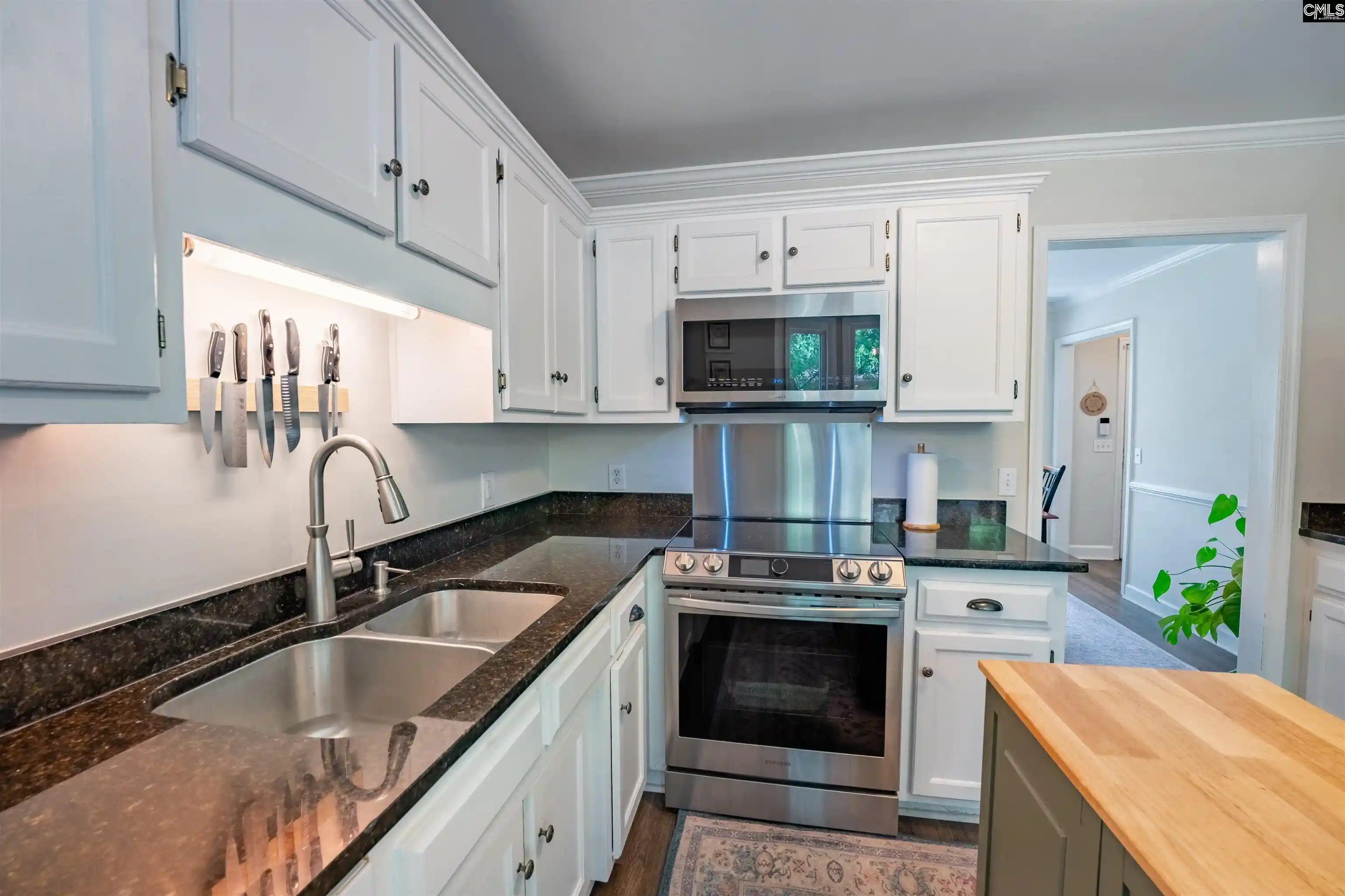 Photo 2 of Single family home for sale at 2 Southwell, Columbia, SC 29209 | MLS# 641316 | Listing updated on 2026-09-17