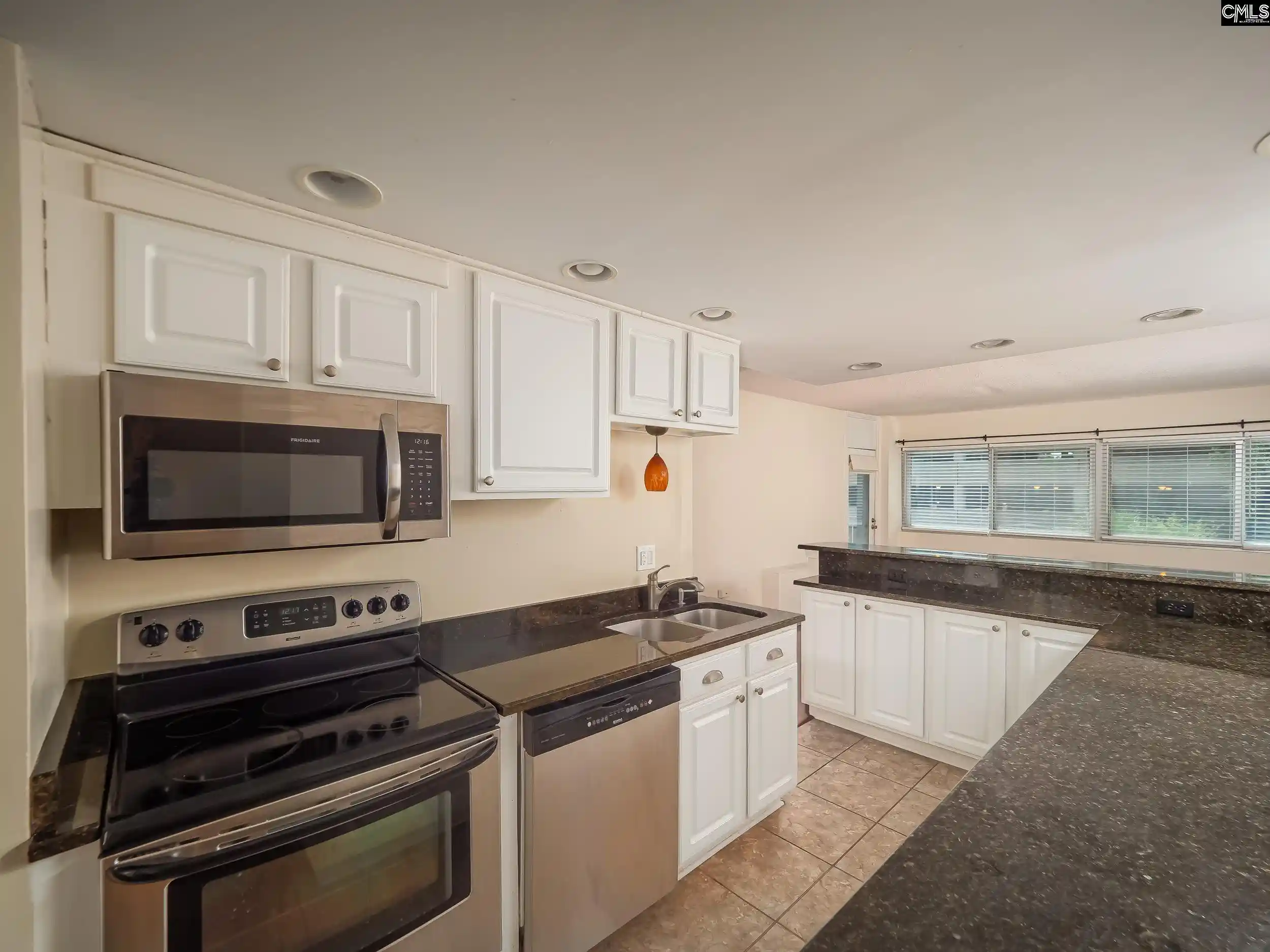 Photo 2 of Condo for sale at 1520 Senate #26, Columbia, SC 29201 | MLS# 641322 | Listing updated on 2026-09-18