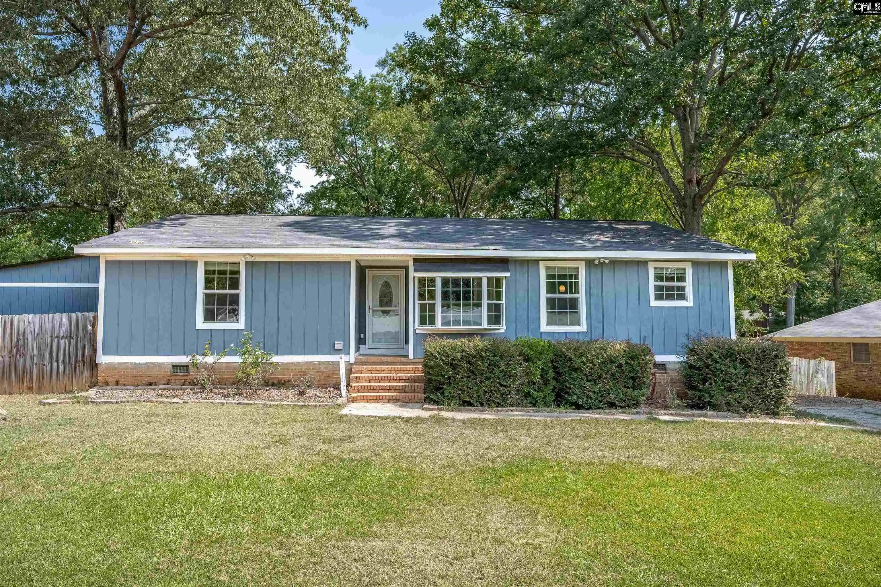 Photo 1 of Sale Pending at 113 London Pride, Irmo, SC 29063 | MLS# 641413 | Listing updated on 2026-08-25