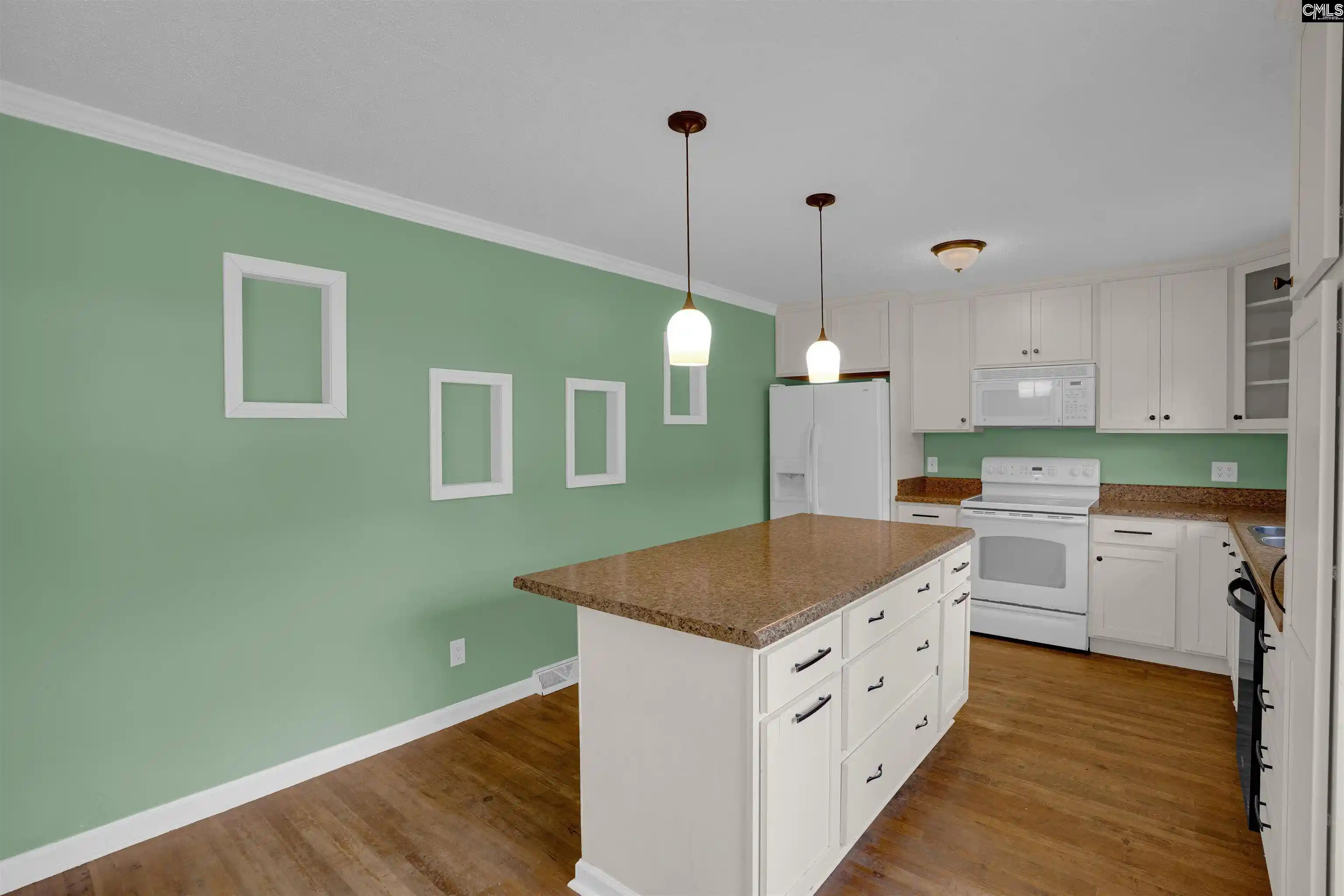 Photo 5 of Sale Pending at 113 London Pride, Irmo, SC 29063 | MLS# 641413 | Listing updated on 2026-08-25