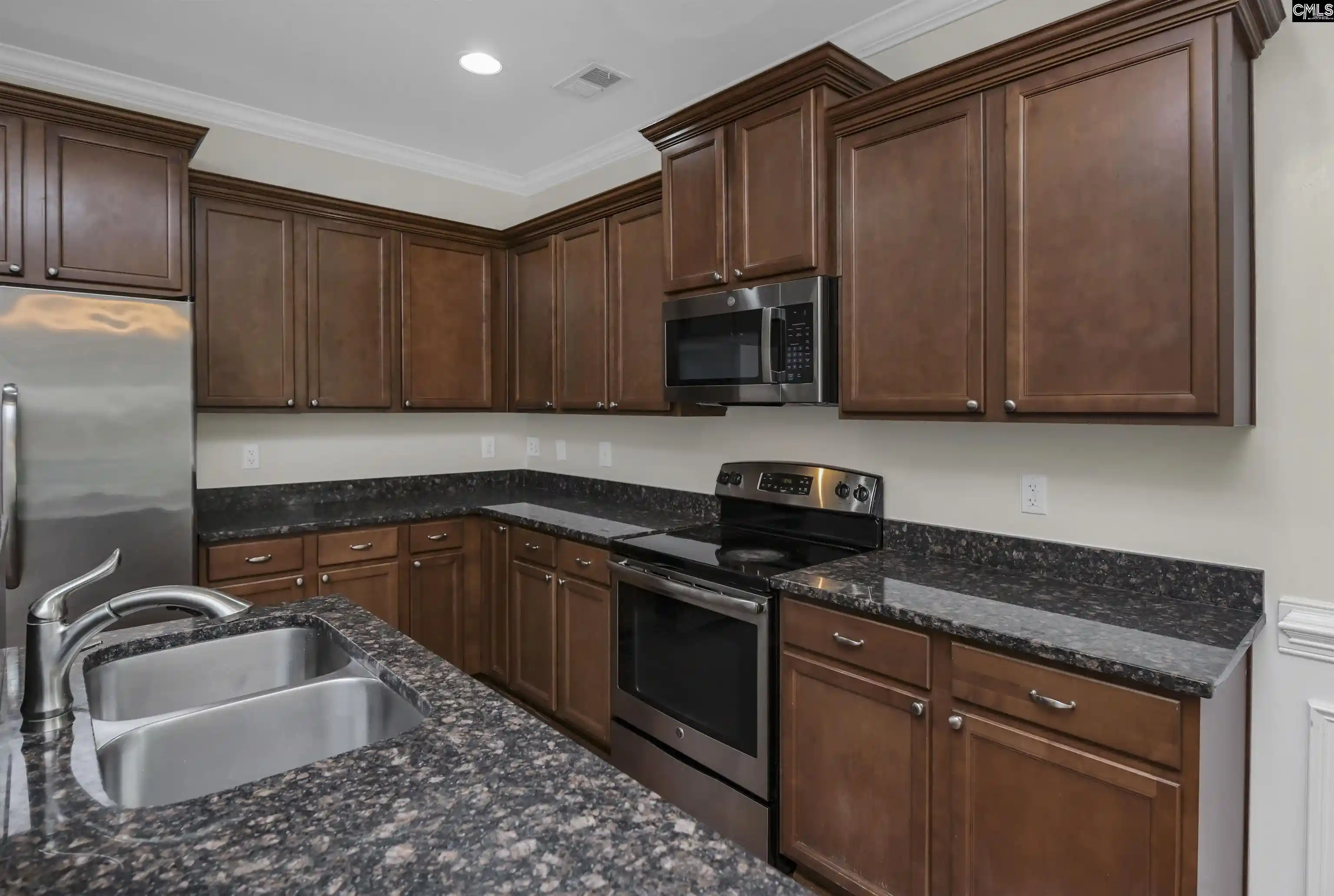 Photo 2 of Single family home for sale at 345 Eastfair, Columbia, SC 29209 | MLS# 641493 | Listing updated on 2026-09-17