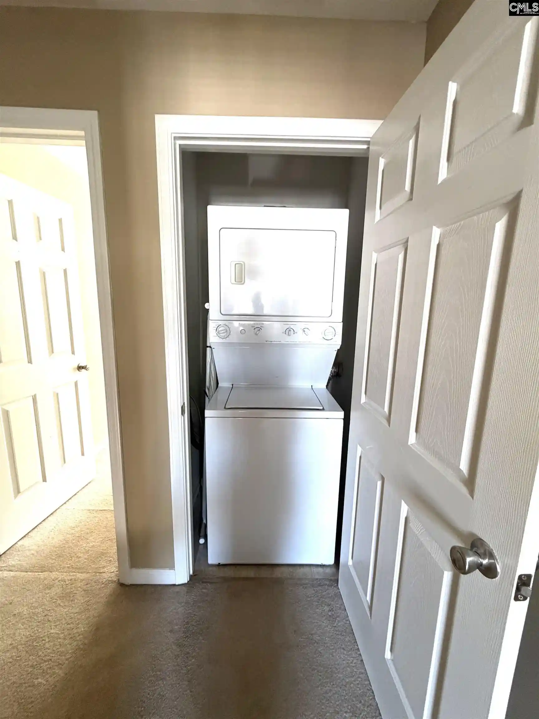 Photo 4 of Townhouse for sale at 17 Magnolia Glen, Columbia, SC 29205 | MLS# 641536 | Listing updated on 2026-08-25