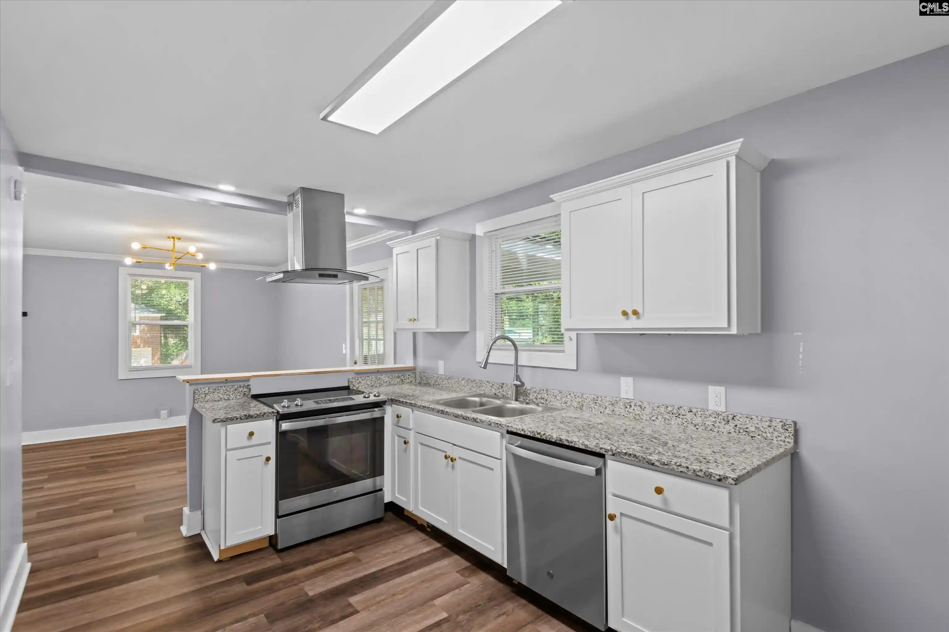 Photo 2 of Single family home for sale at 824 Apache, Columbia, SC 29203 | MLS# 641612 | Listing updated on 2026-08-26