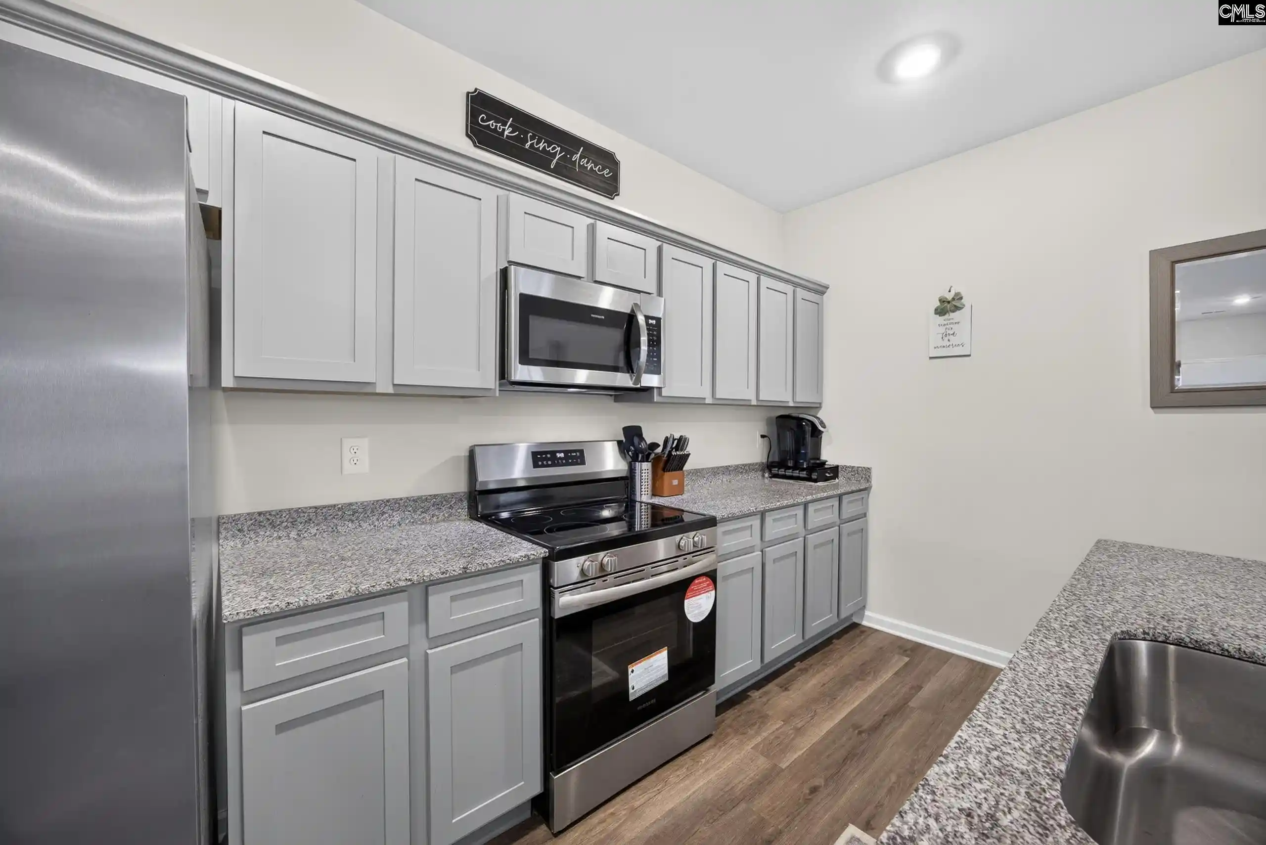 Photo 4 of Townhouse for sale at 918 Drake Grove, Columbia, SC 29210 | MLS# 641689 | Listing updated on 2026-08-27