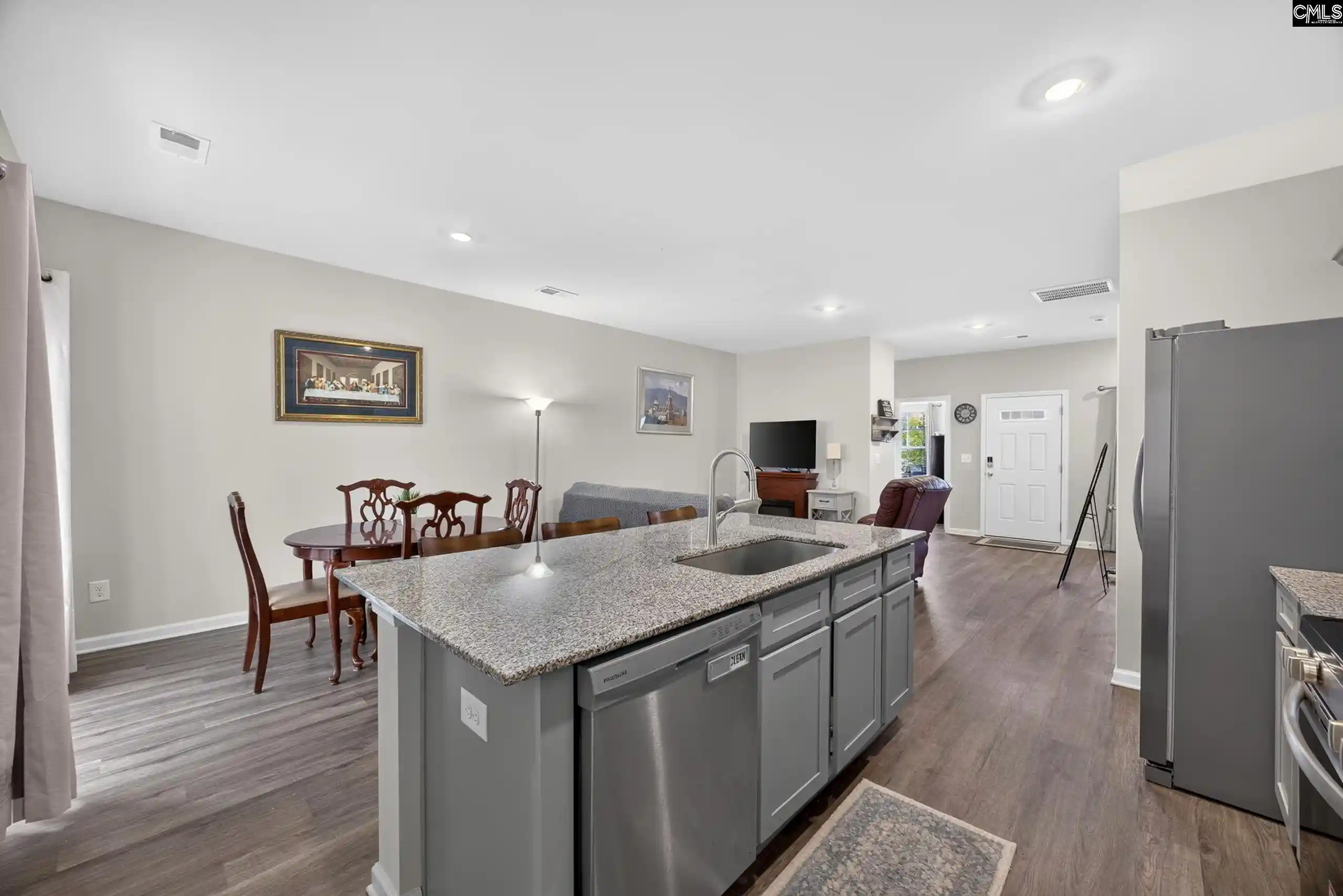 Photo 5 of Townhouse for sale at 918 Drake Grove, Columbia, SC 29210 | MLS# 641689 | Listing updated on 2026-08-27