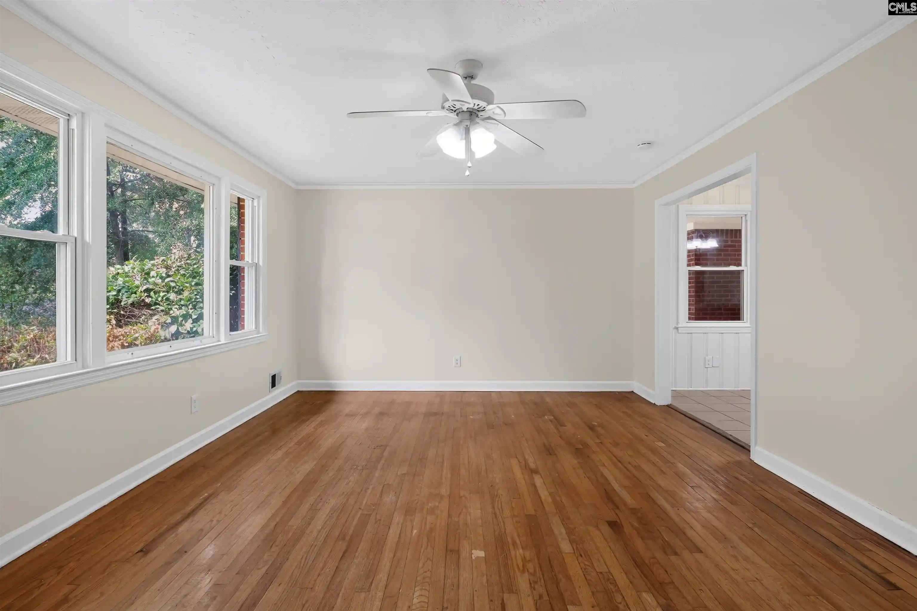 Photo 3 of Single family home for sale at 2131 Tuxedo, Columbia, SC 29209 | MLS# 641750 | Listing updated on 2026-09-25