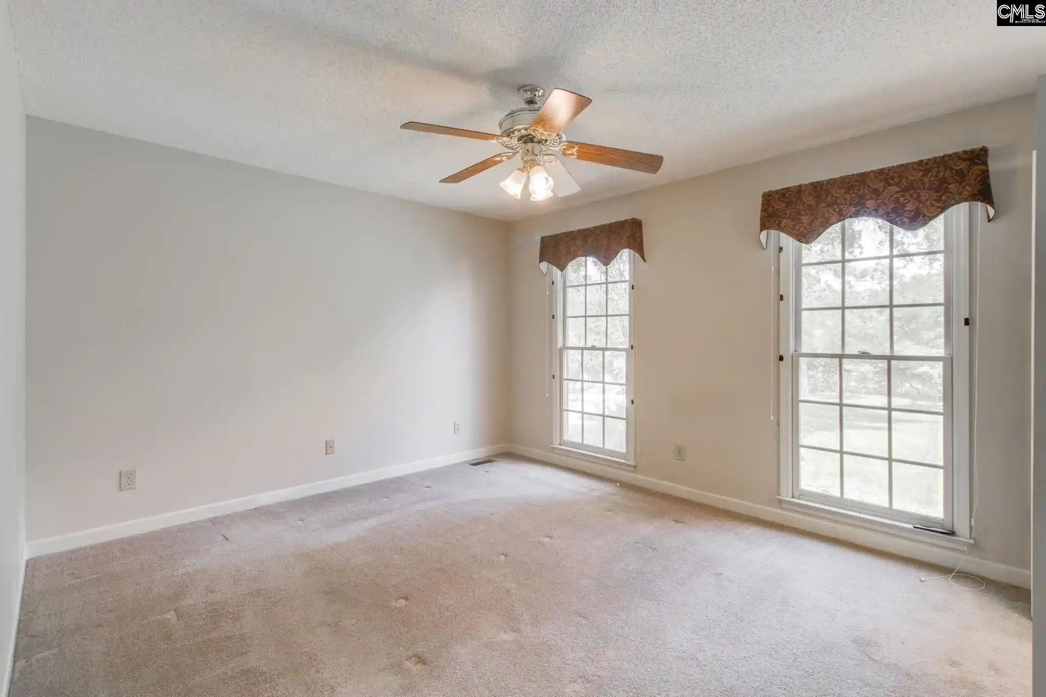 Photo 3 of Sale Pending at 68 Oak Ridge, Lugoff, SC 29078 | MLS# 641790 | Listing updated on 2026-08-31