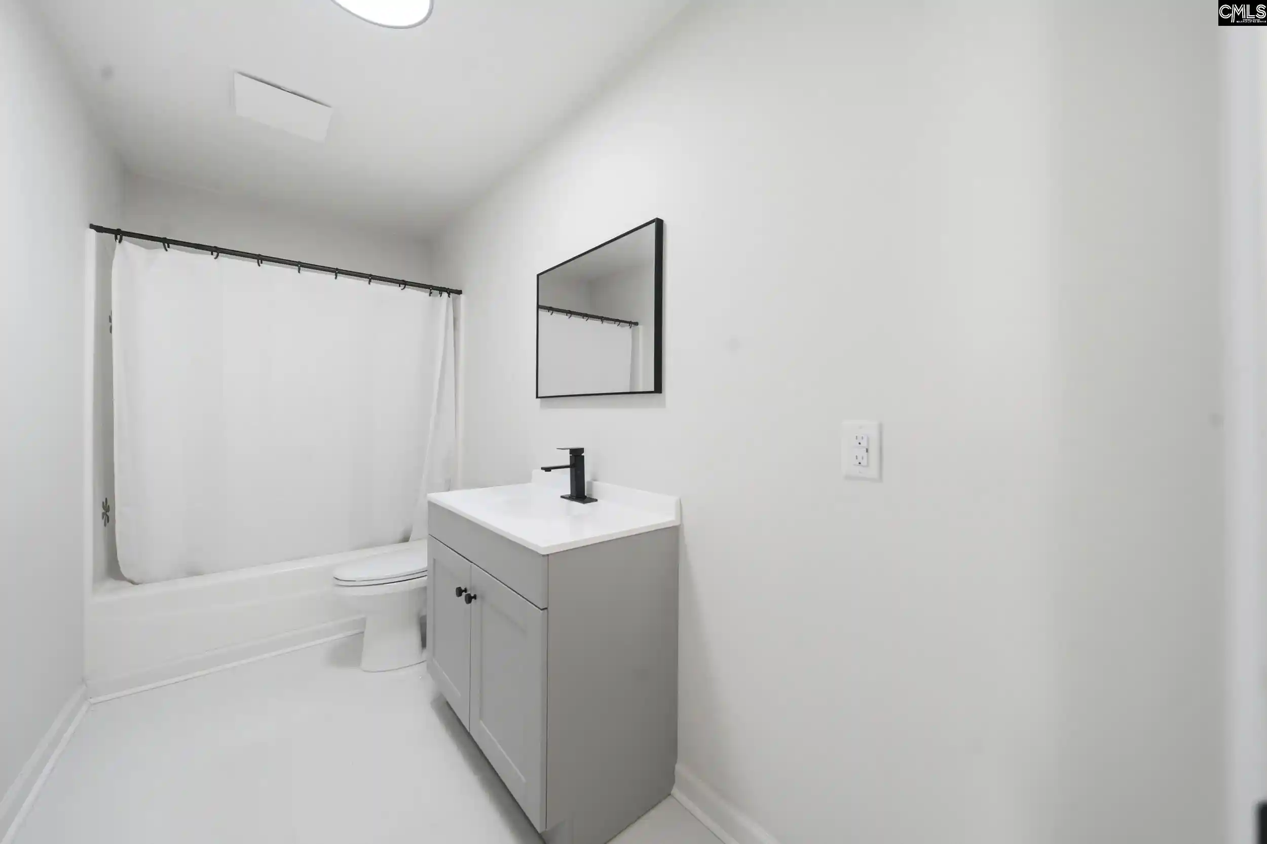Photo 3 of Single family home for sale at 1137 Allen, Cayce, SC 29033 | MLS# 641810 | Listing updated on 2026-08-31
