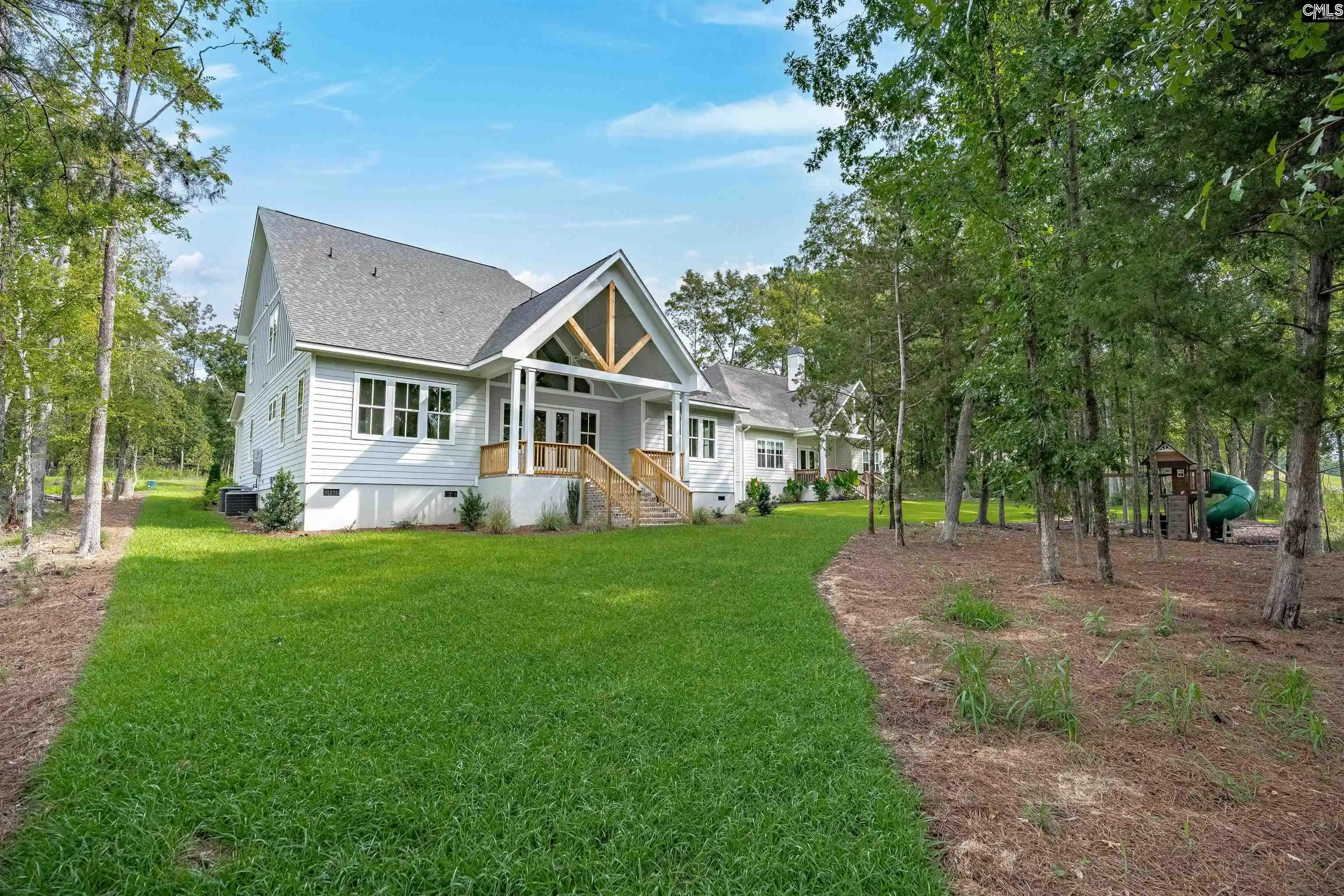 Photo 4 of Single family home for sale at 549 Misty Banks Dr, Chapin, SC 29036 | MLS# 641840 | Listing updated on 2026-10-01