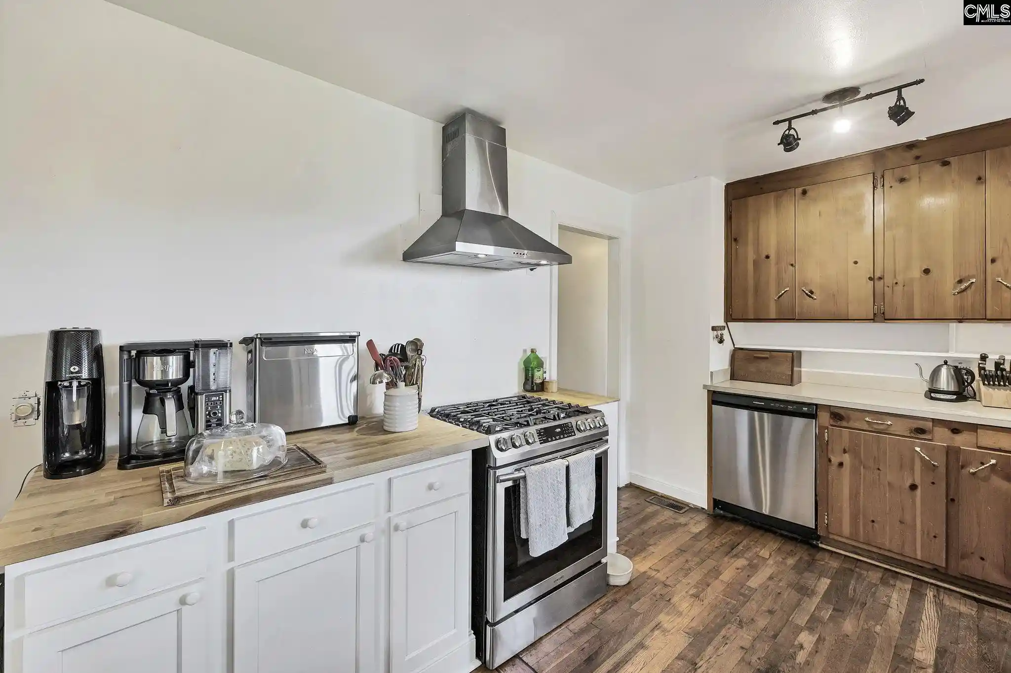 Photo 2 of Single family home for sale at 1217 Jensen, West Columbia, SC 29169 | MLS# 641897 | Listing updated on 2026-09-01
